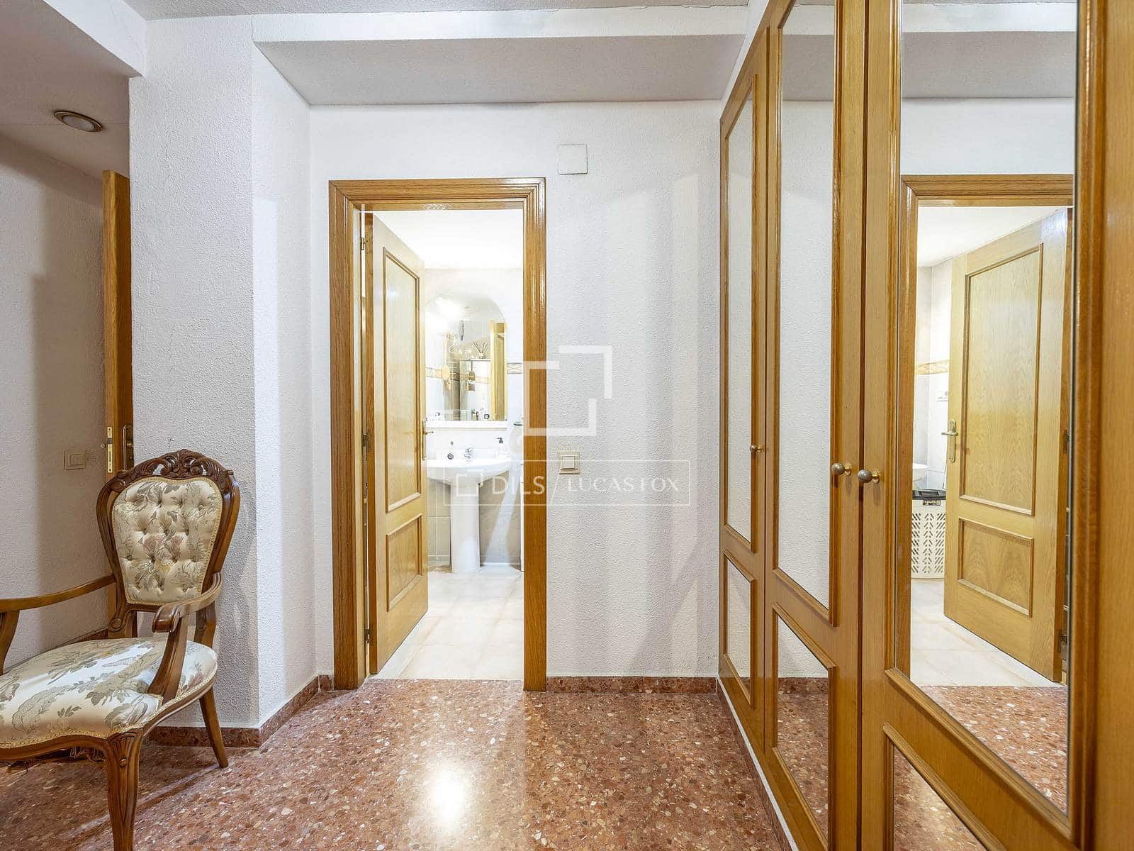 3 soveværelse Lejlighed til salg i Valencia by med garage - € 360.000 (Ref: 9553006)