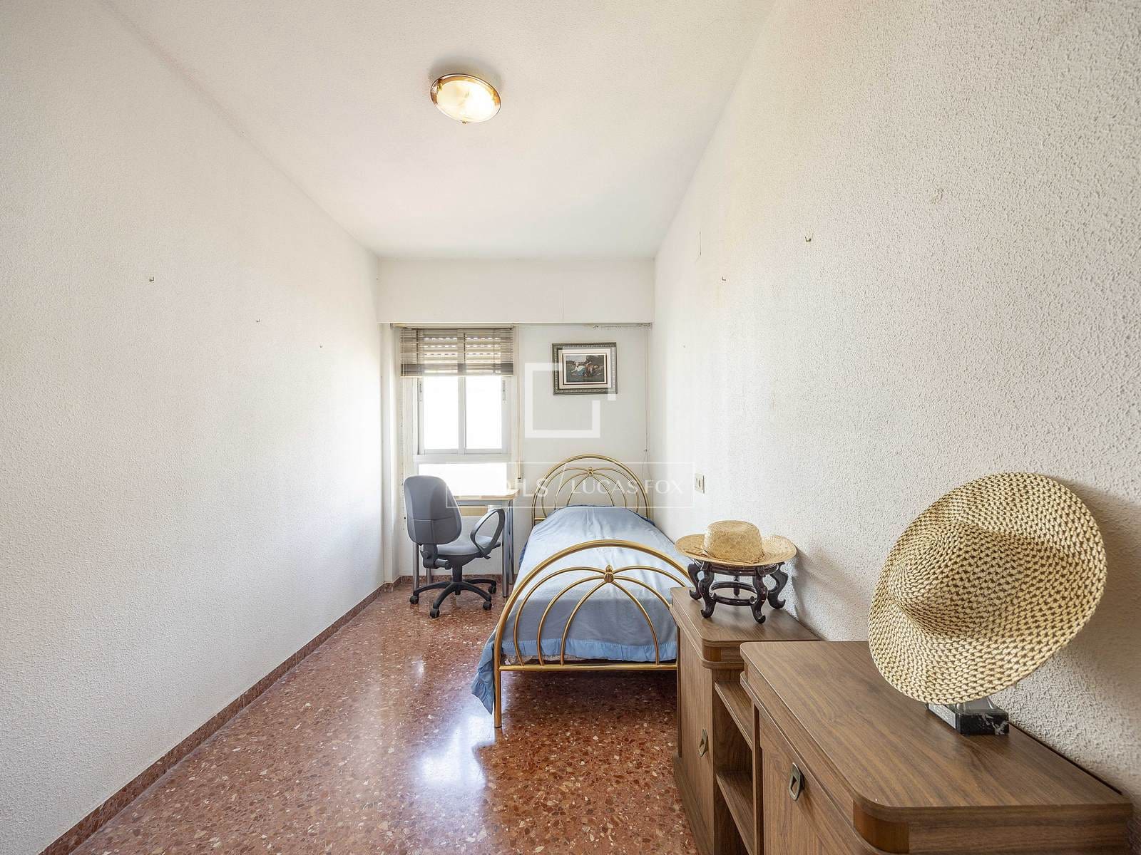 3 bedroom Apartment for sale in Valencia city with garage - € 360,000 (Ref: 9553006)