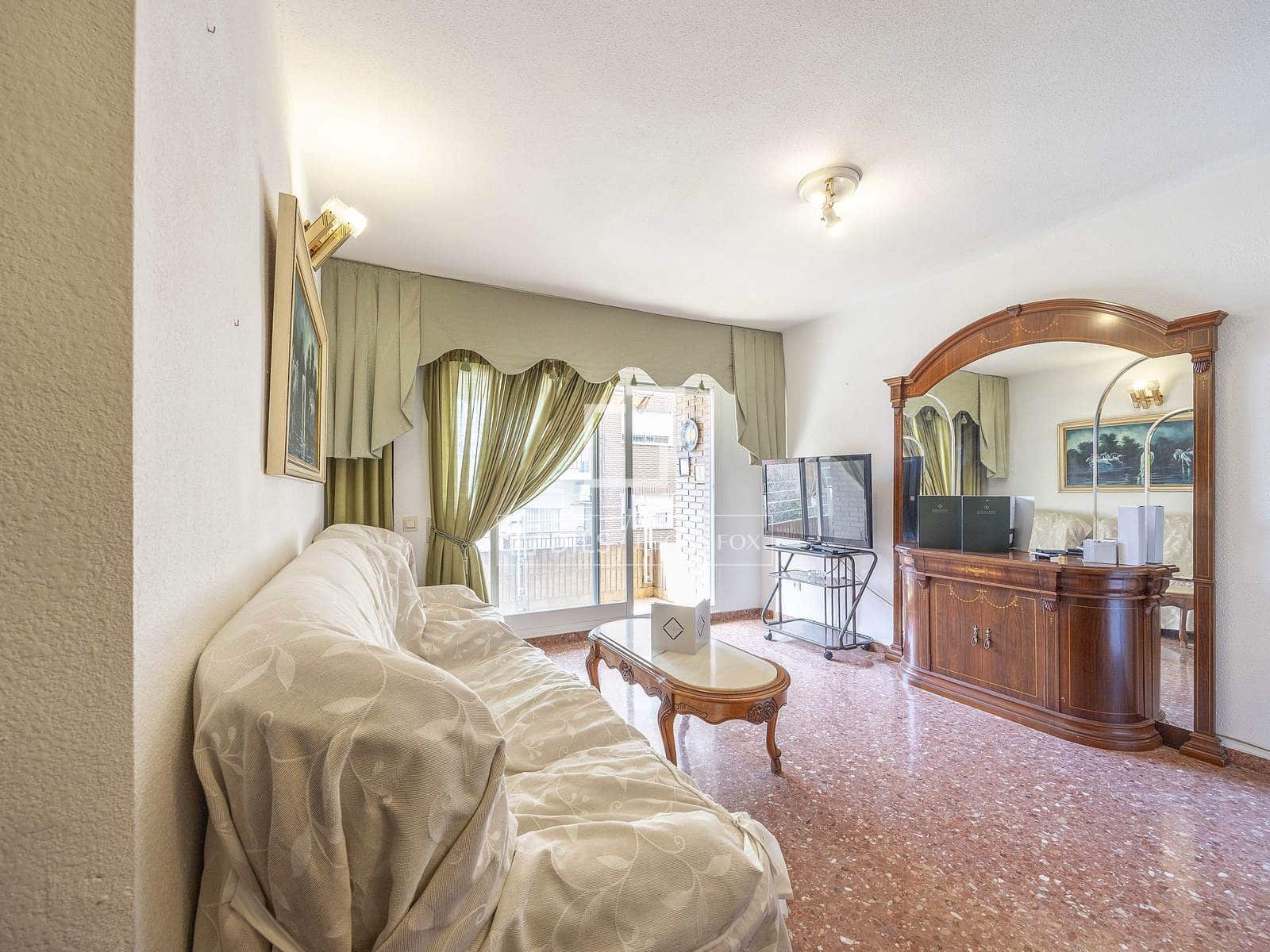 3 bedroom Apartment for sale in Valencia city with garage - € 360,000 (Ref: 9553006)