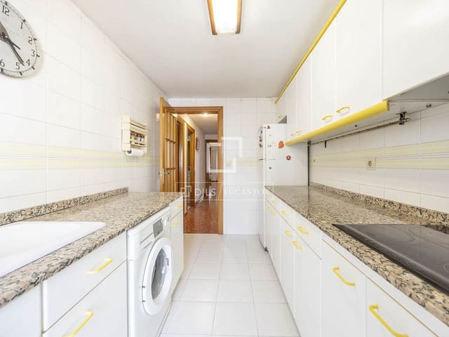3 Zimmer Apartment zu verkaufen in València Stadt mit Garage - 360.000 € (Ref: 9553006)