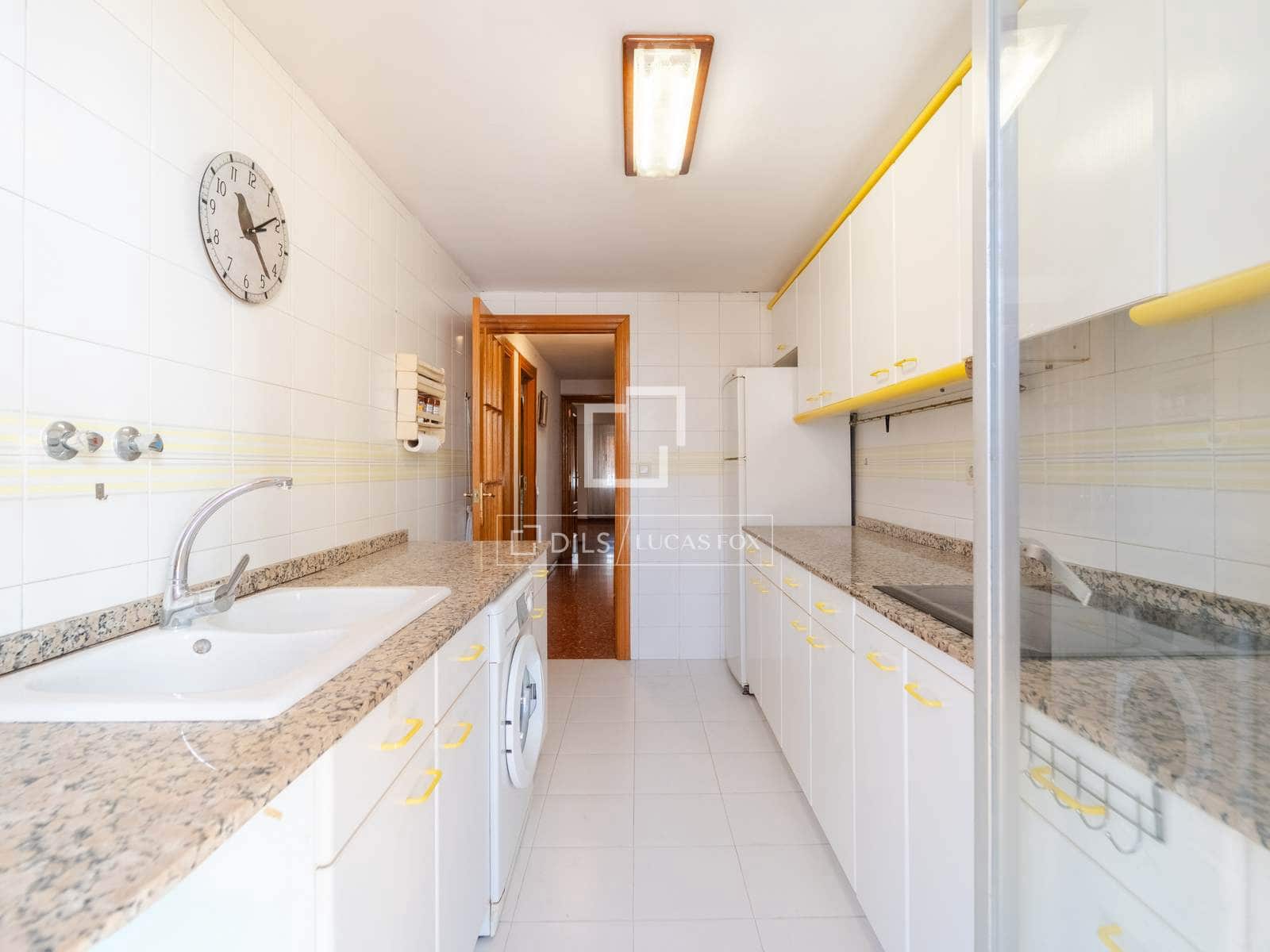 3 slaapkamer Appartement te koop in Valencia stad met garage - € 360.000 (Ref: 9553006)