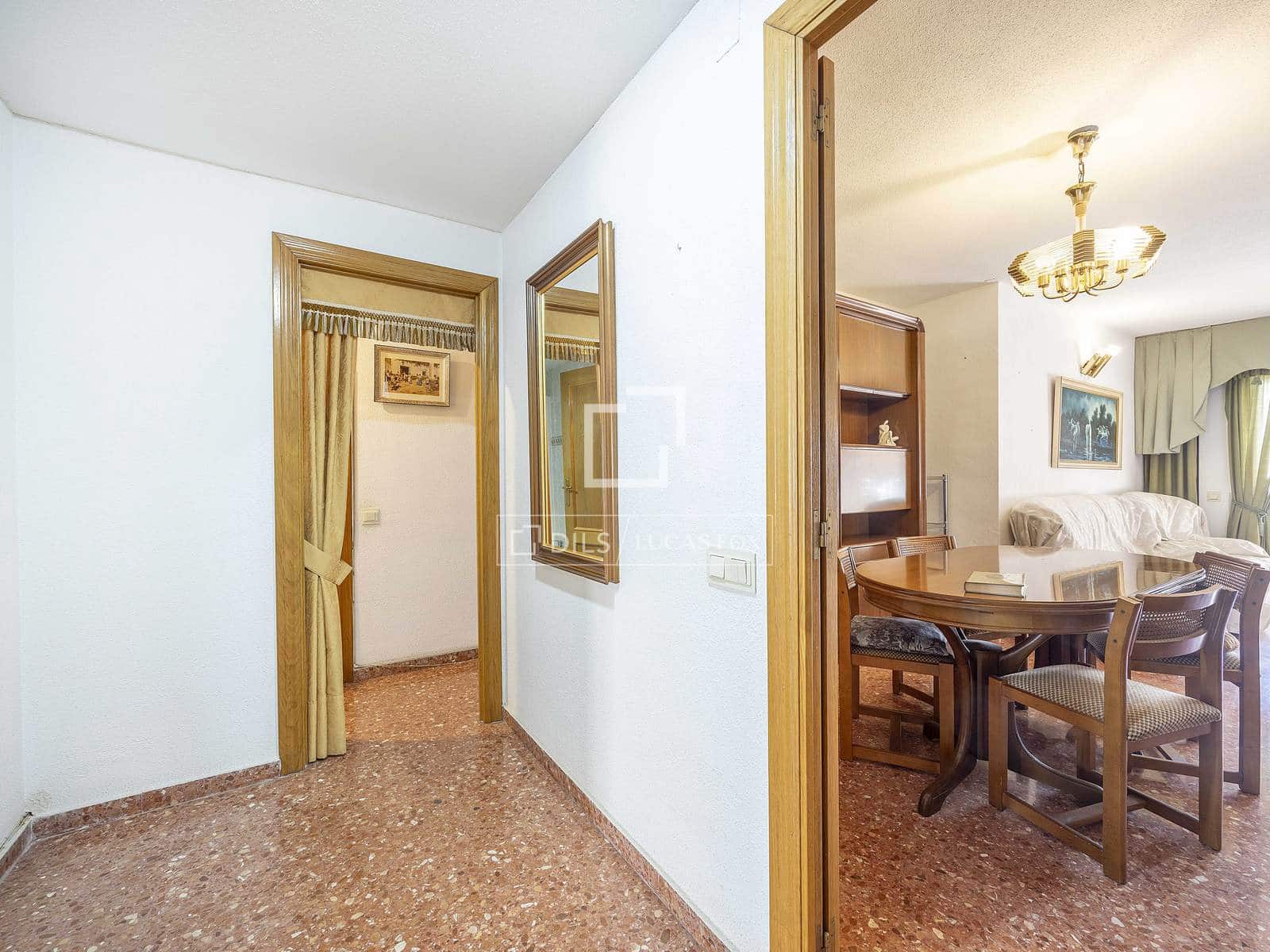 3 slaapkamer Appartement te koop in Valencia stad met garage - € 360.000 (Ref: 9553006)