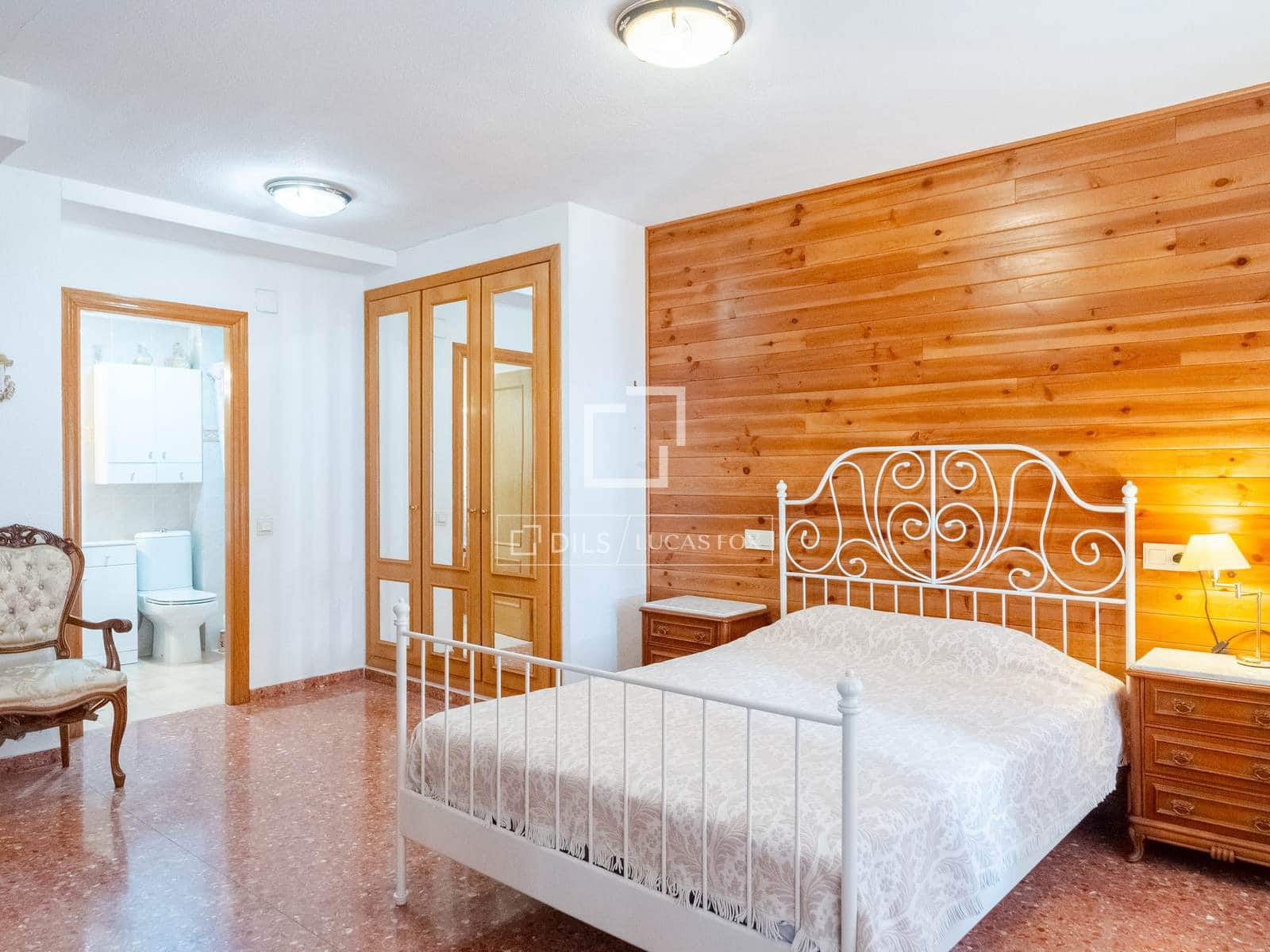 3 slaapkamer Appartement te koop in Valencia stad met garage - € 360.000 (Ref: 9553006)