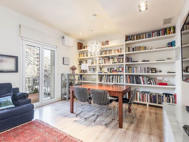 3 makuuhuone Huoneisto myytävänä paikassa Barcelona kaupunki - 700 000 € (Ref: 9553121)