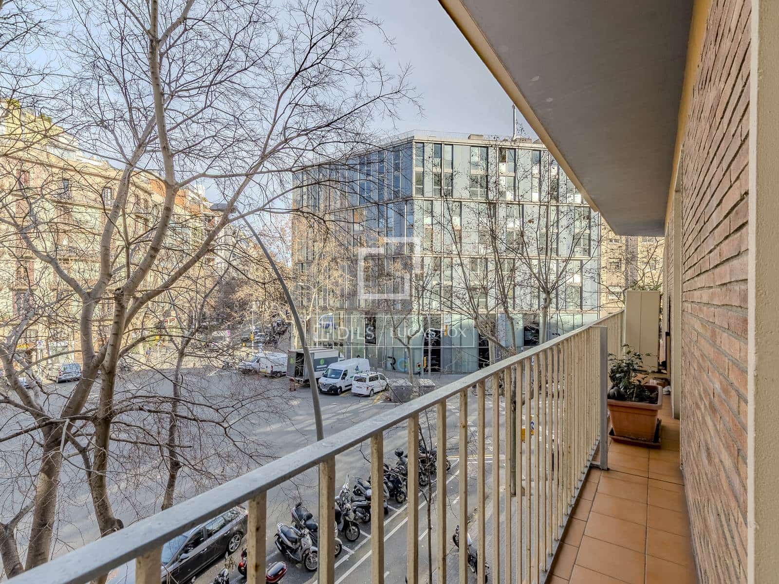3 makuuhuone Huoneisto myytävänä paikassa Barcelona kaupunki - 700 000 € (Ref: 9553121)