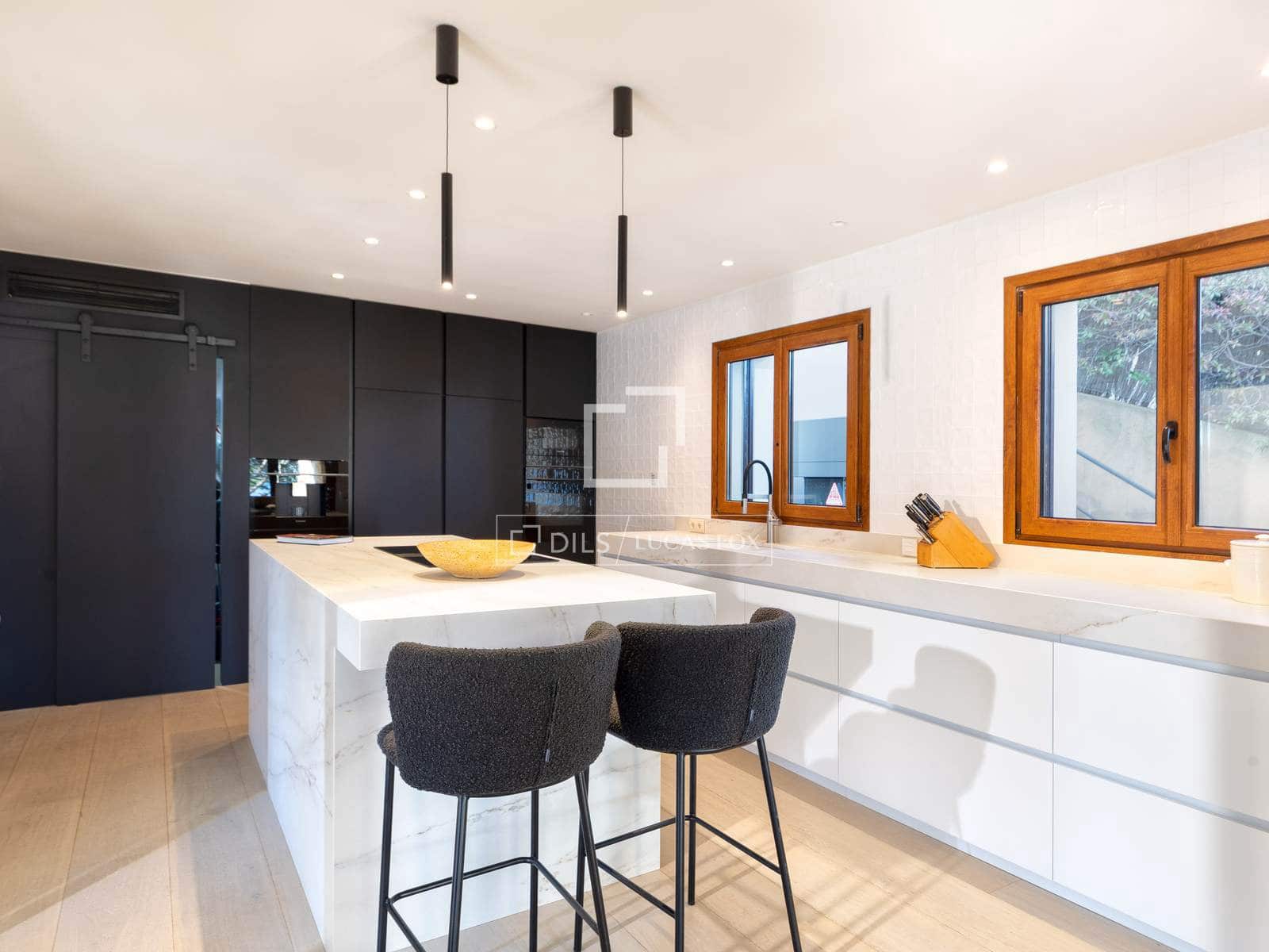 4 slaapkamer Villa te koop in Begur met zwembad garage - € 2.250.000 (Ref: 9553122)