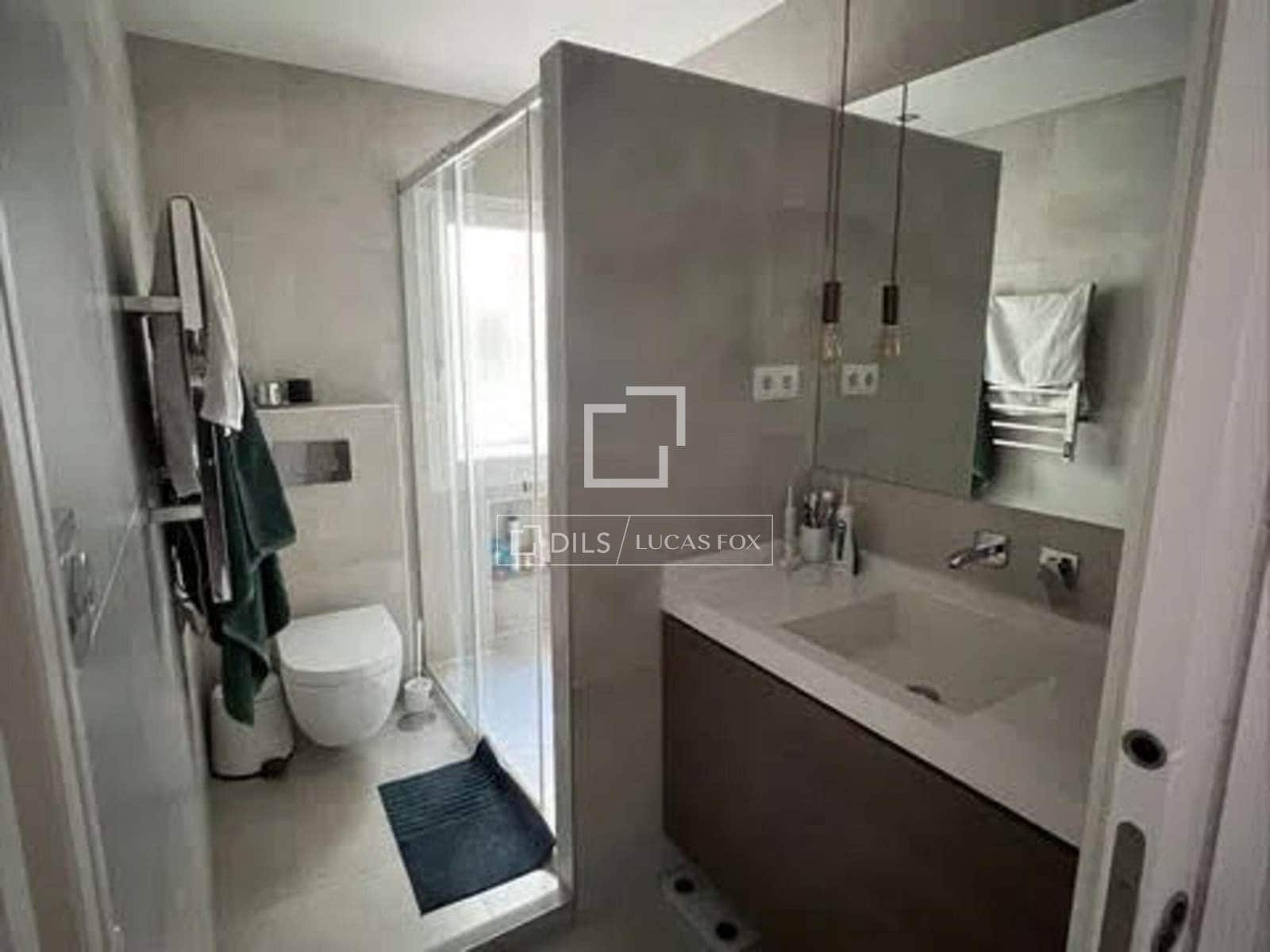 Apartamento de 2 habitaciones en Madrid ciudad en venta - 800.000 € (Ref: 9553123)