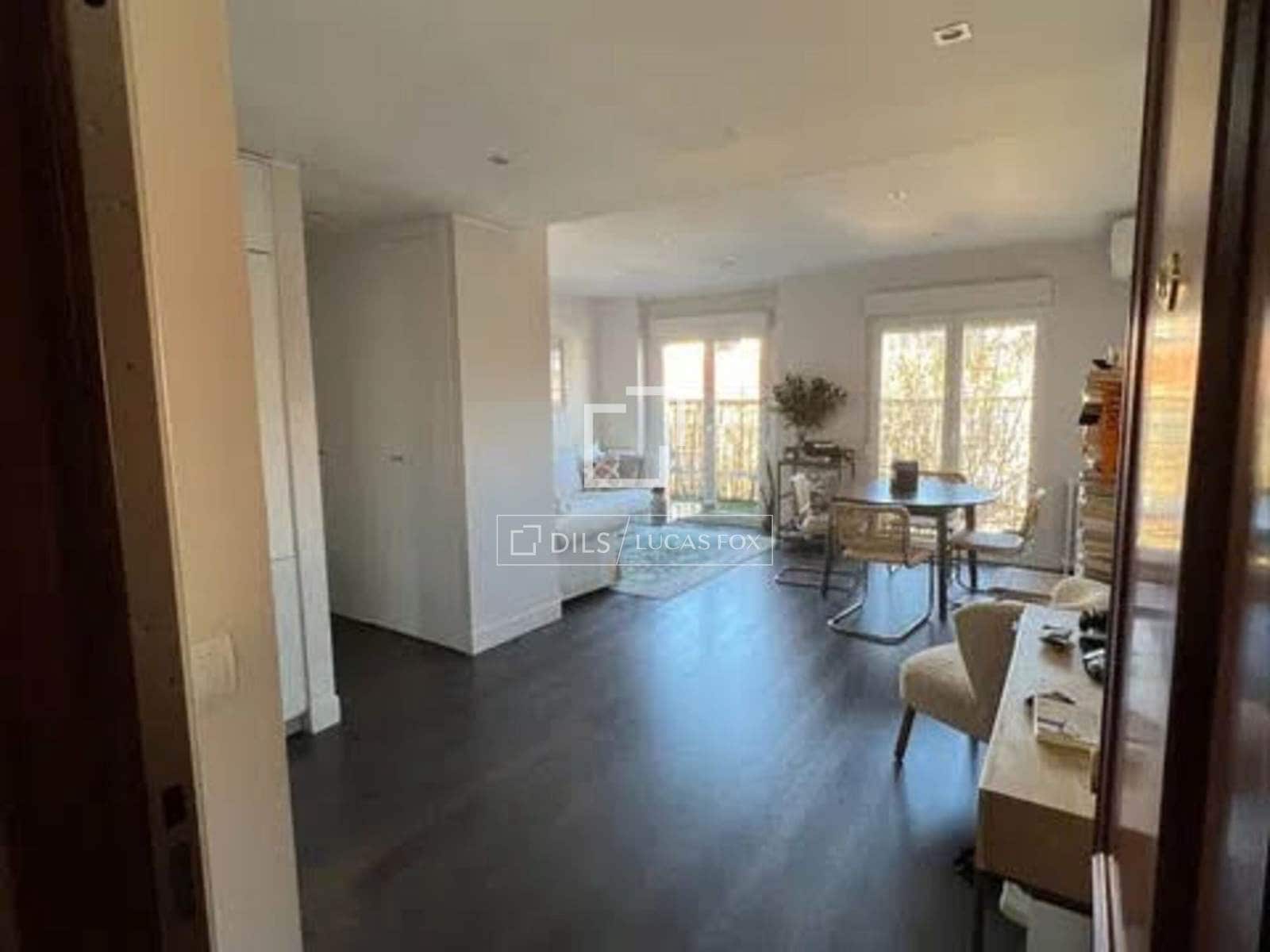 Apartamento de 2 habitaciones en Madrid ciudad en venta - 800.000 € (Ref: 9553123)