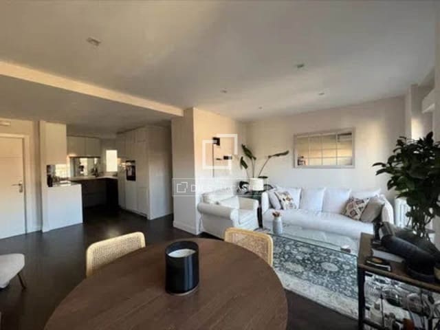 2 makuuhuone Huoneisto myytävänä paikassa Madrid kaupunki - 800 000 € (Ref: 9553123)