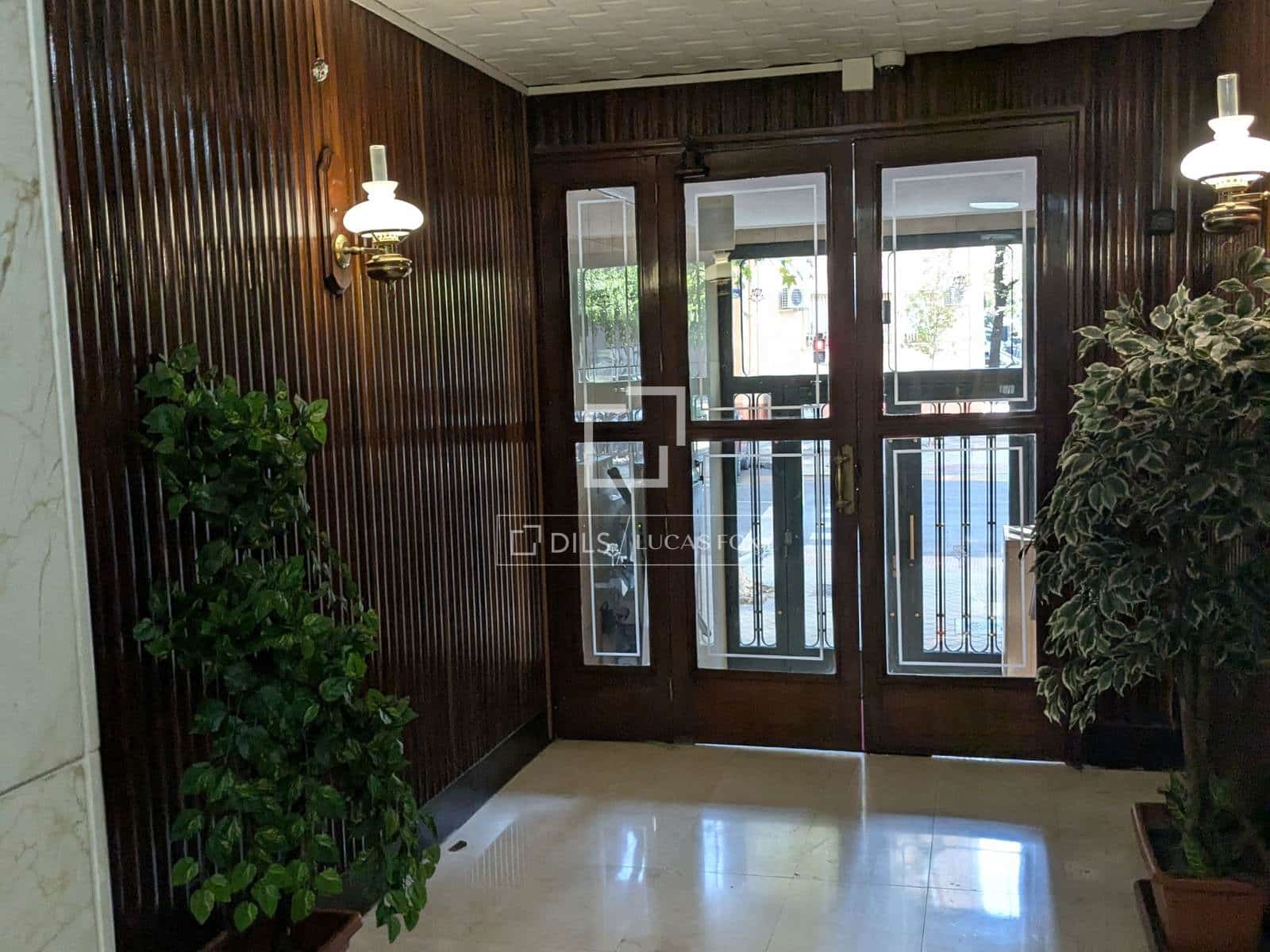 Apartamento de 2 habitaciones en Madrid ciudad en venta - 800.000 € (Ref: 9553123)