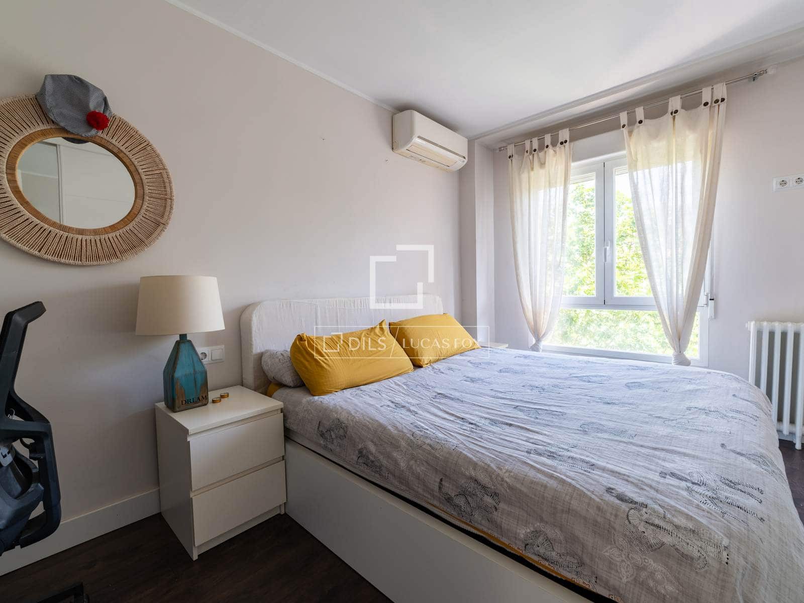 2 bedroom Apartment for sale in Madrid city - € 765,000 (Ref: 9553123)