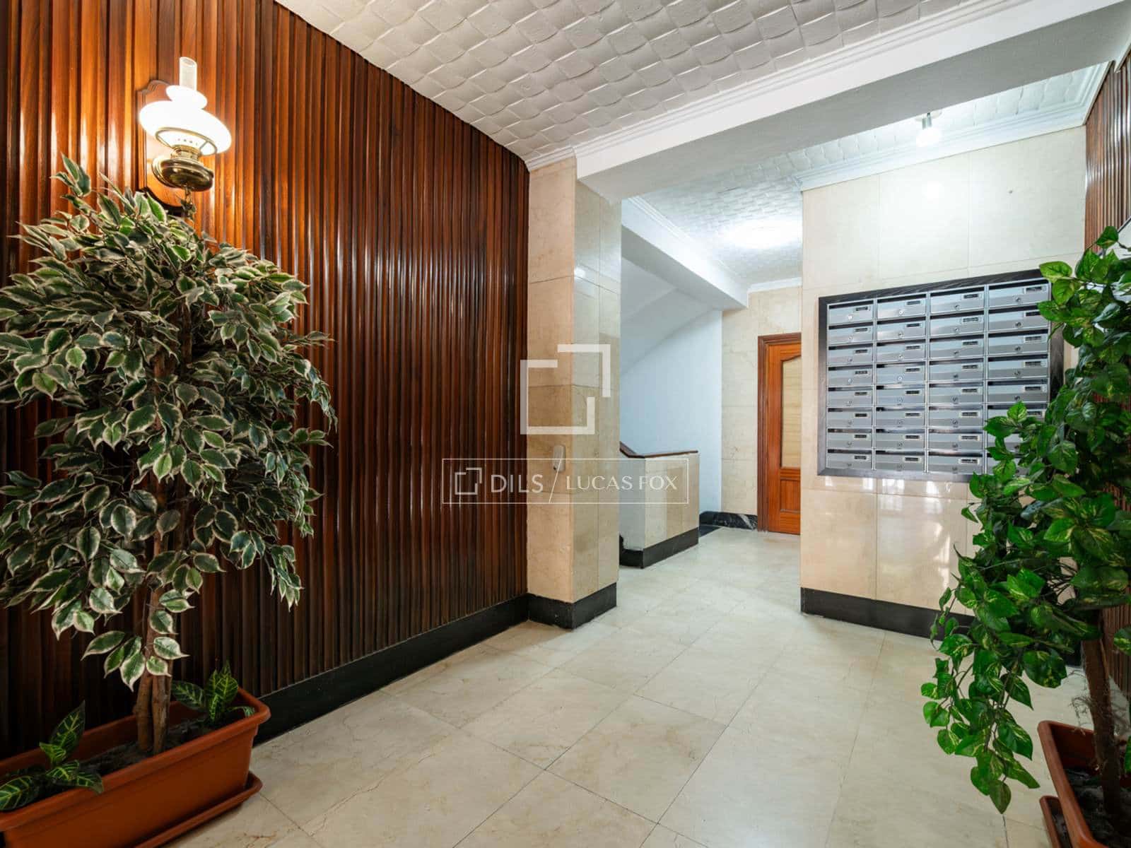 2 bedroom Apartment for sale in Madrid city - € 765,000 (Ref: 9553123)