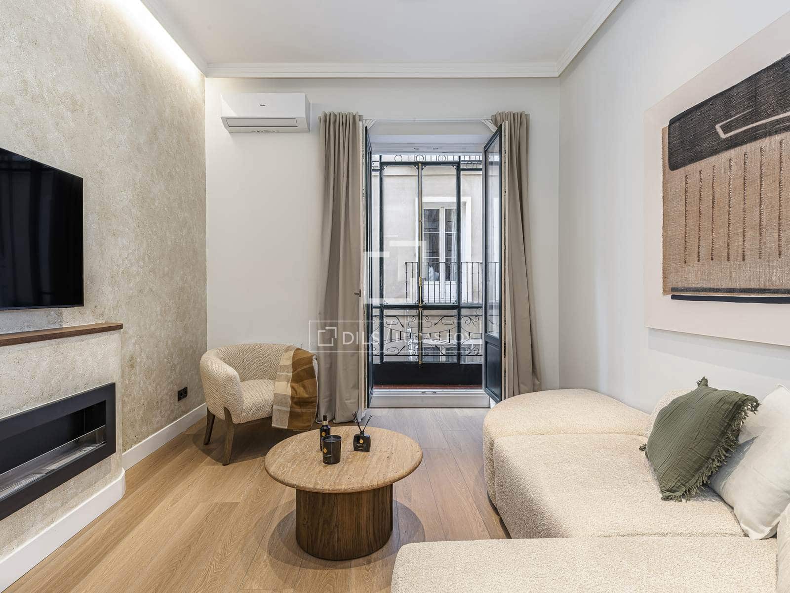 3 makuuhuone Huoneisto myytävänä paikassa Madrid kaupunki - 1 080 000 € (Ref: 9553239)