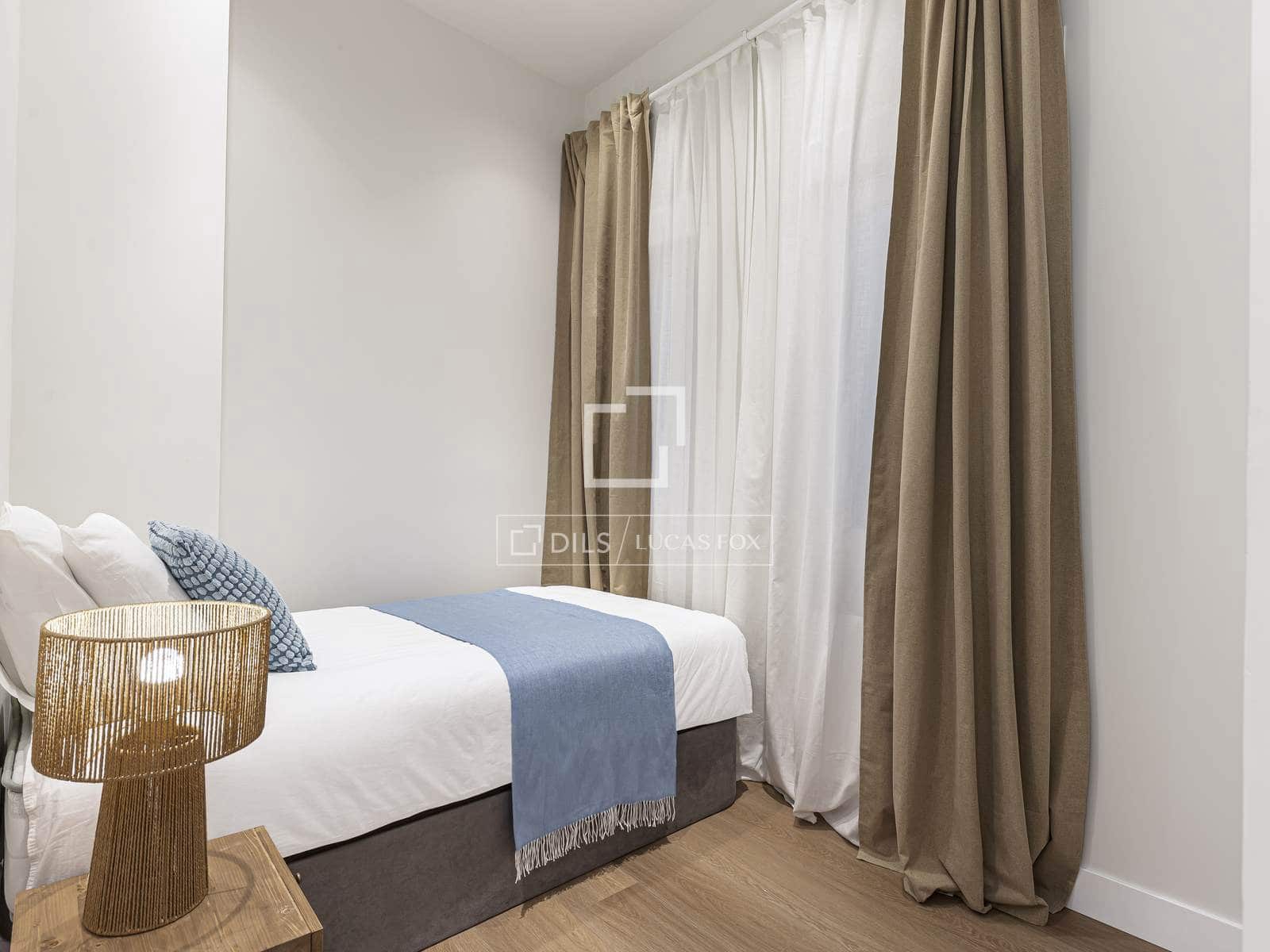 3 makuuhuone Huoneisto myytävänä paikassa Madrid kaupunki - 1 080 000 € (Ref: 9553239)