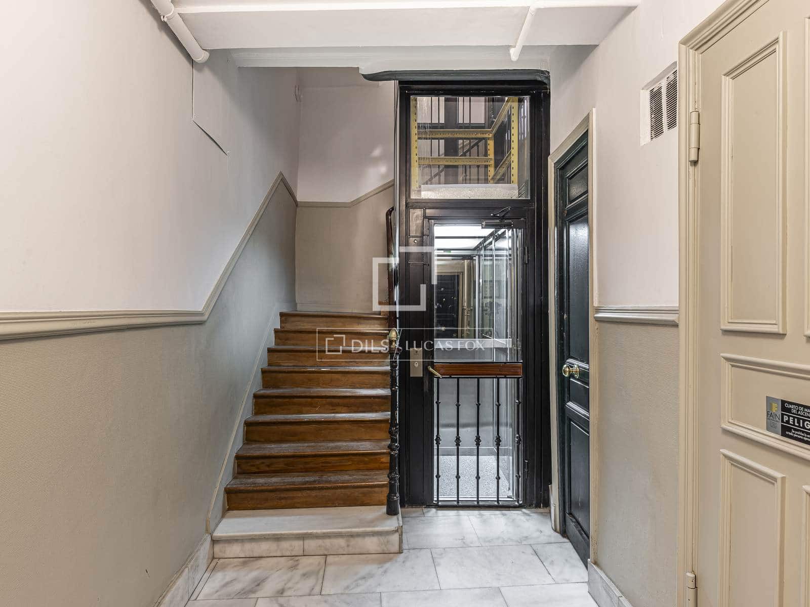 3 makuuhuone Huoneisto myytävänä paikassa Madrid kaupunki - 1 080 000 € (Ref: 9553239)