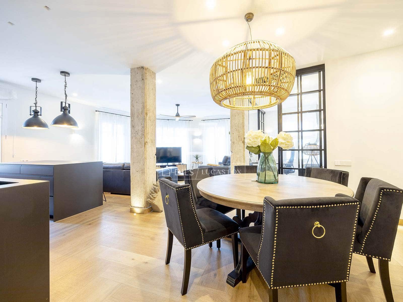 4 bedroom Apartment for rent in Valencia city - € 3,950 (Ref: 9553240)