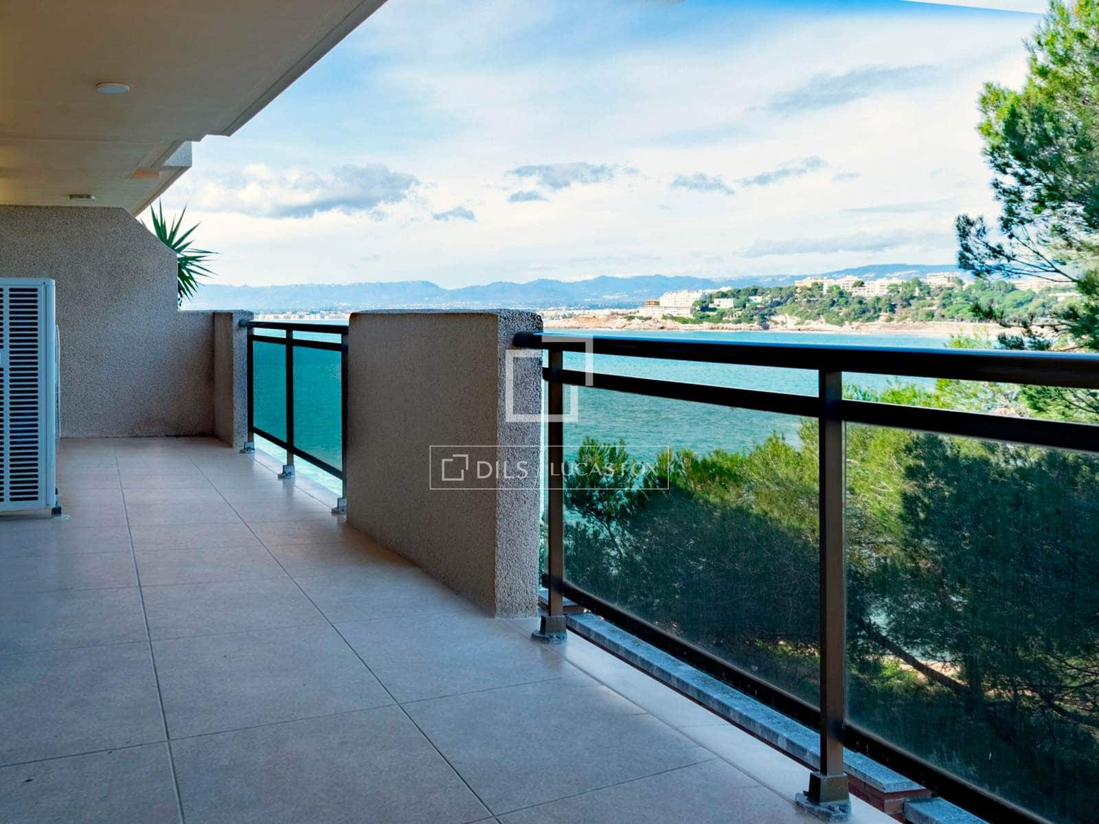 3 bedroom Apartment for sale in Salou with garage - € 390,000 (Ref: 9554307)