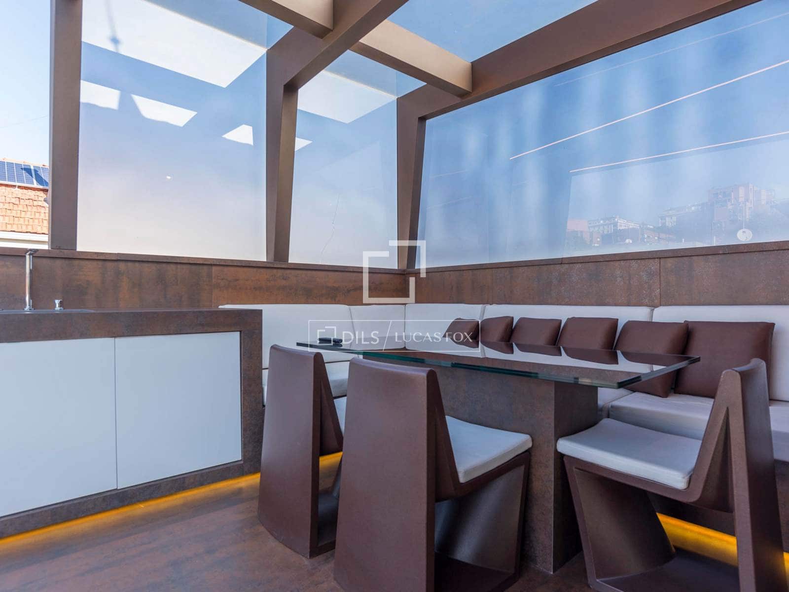 4 sypialnia Willa na sprzedaż w Miasto Madryt z basenem garażem - 5 900 000 € (Ref: 9558777)