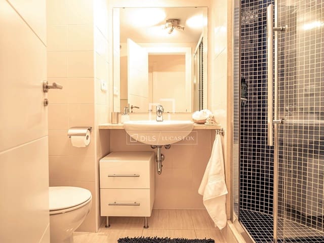 3 soverom Leilighet til leie i Platja d'Aro, Castell-Platja d'Aro - € 2 635 (Ref: 9558780)