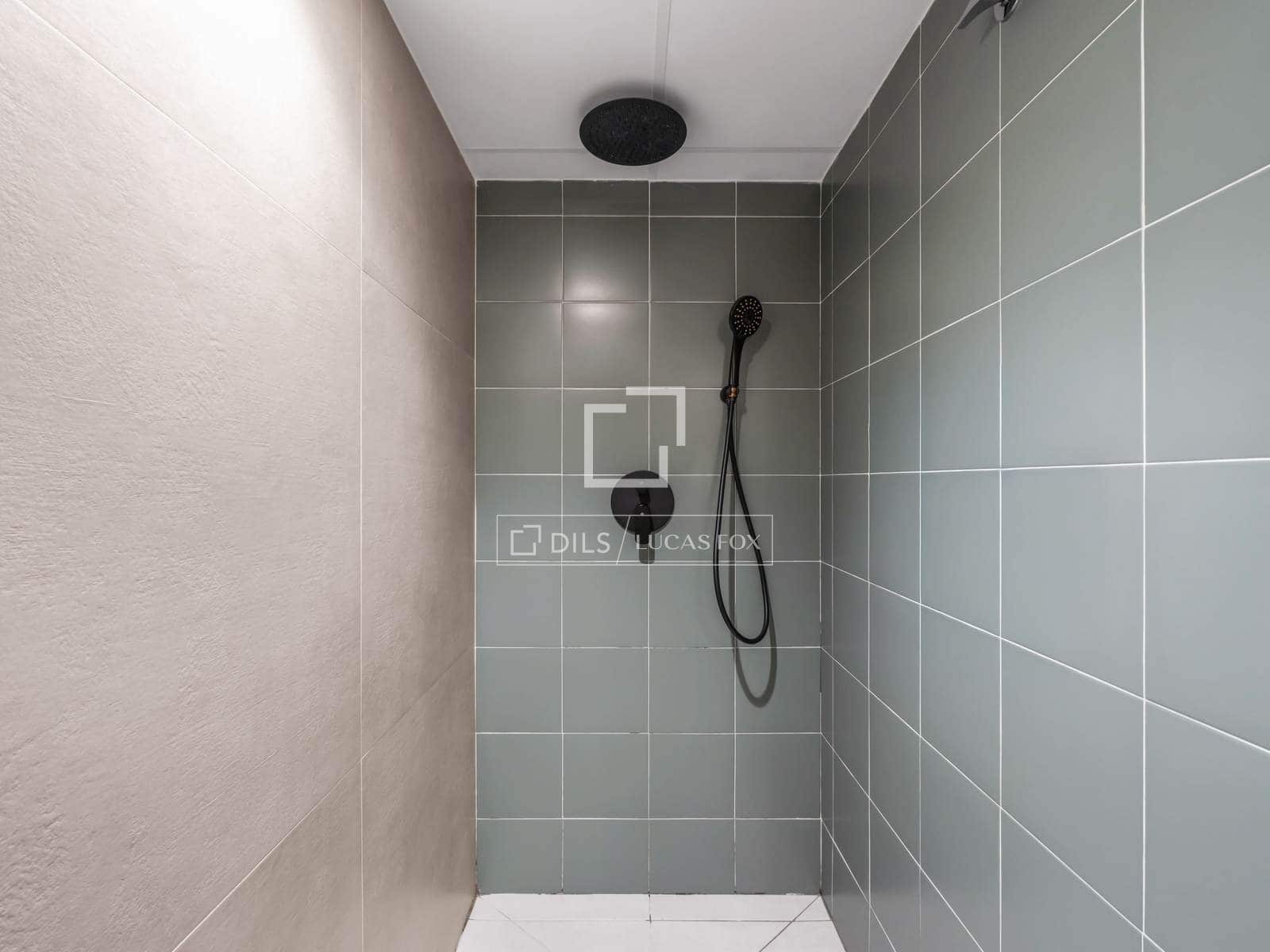 4 bedroom Apartment for sale in Alicante / Alacant city with garage - € 680,000 (Ref: 9558890)