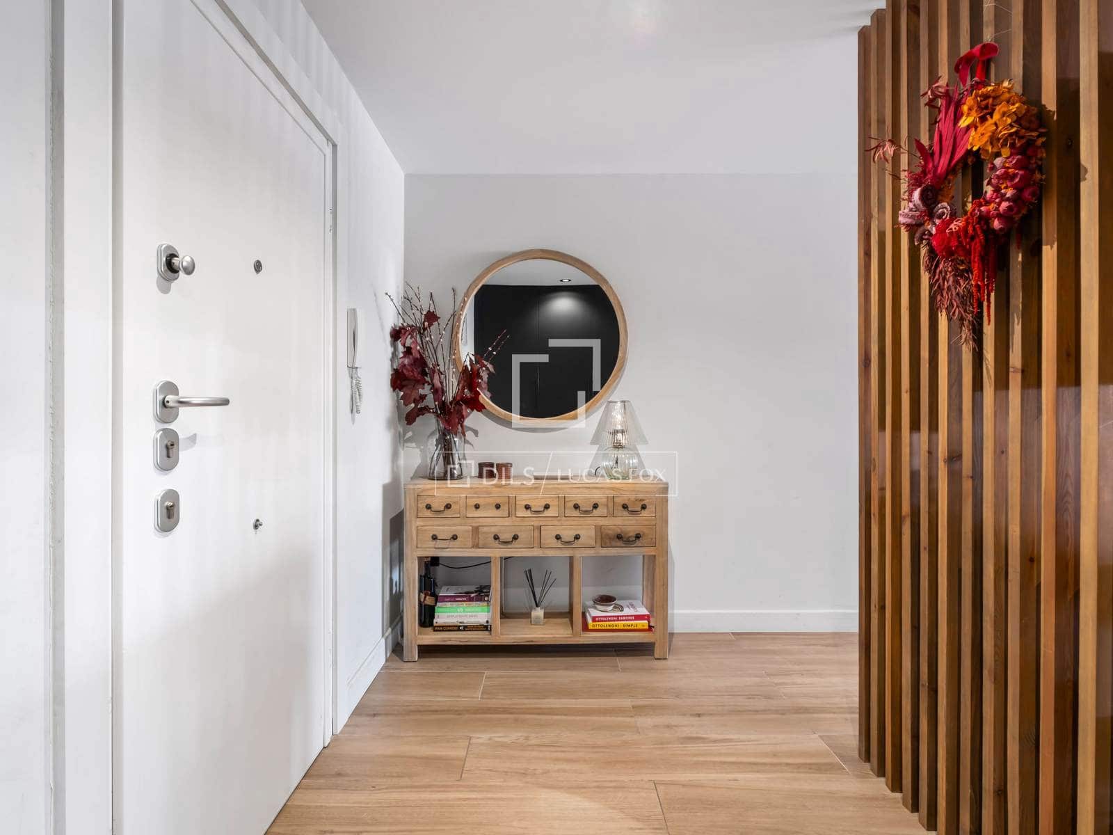 4 bedroom Apartment for sale in Alicante / Alacant city with garage - € 680,000 (Ref: 9558890)