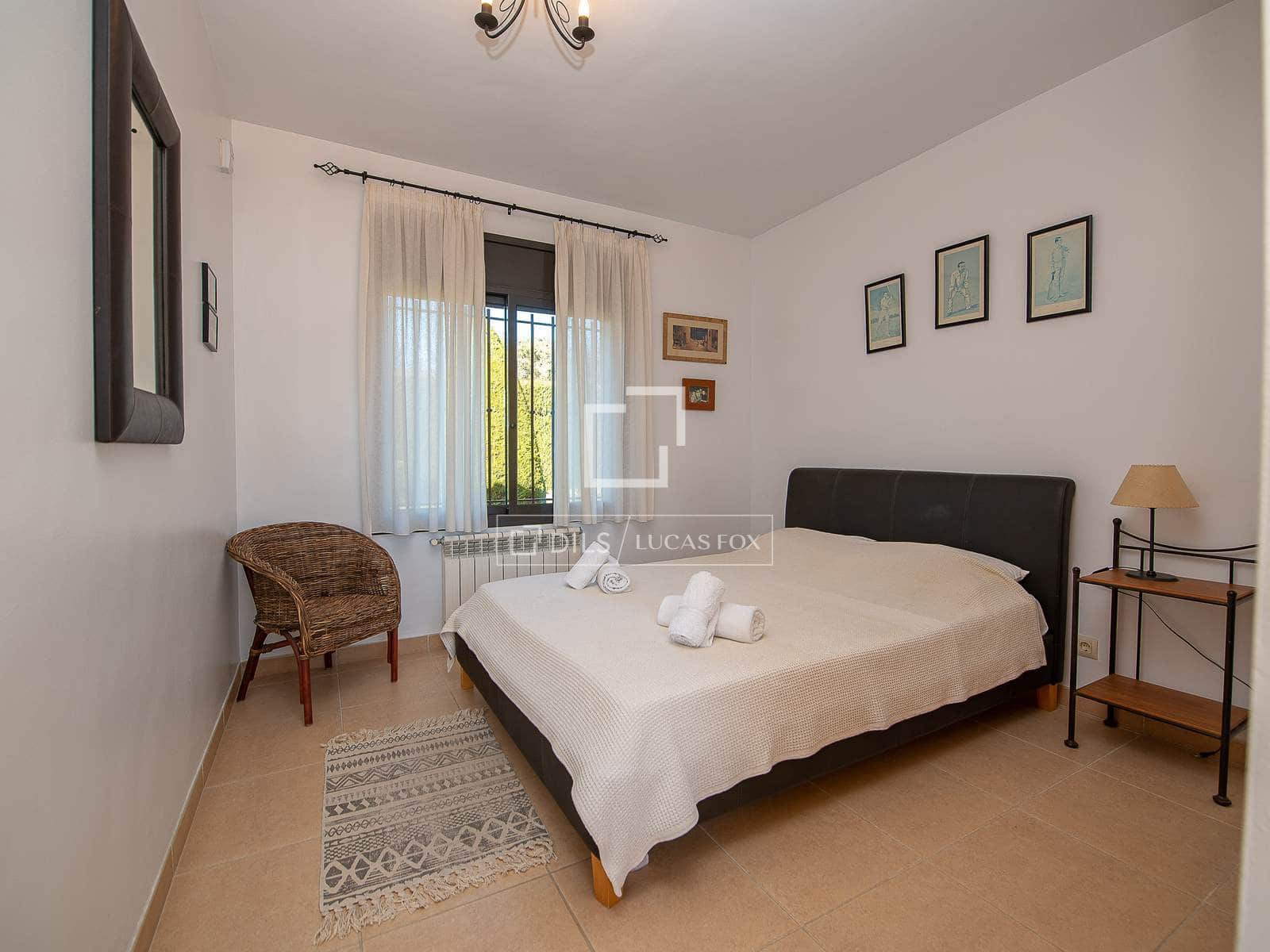 Chalet de 4 habitaciones en Castell-Platja d'Aro en venta con piscina garaje - 945.000 € (Ref: 9558891)