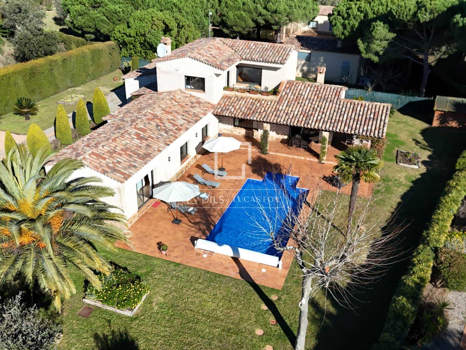 Chalet de 4 habitaciones en Castell-Platja d'Aro en venta con piscina garaje - 945.000 € (Ref: 9558891)