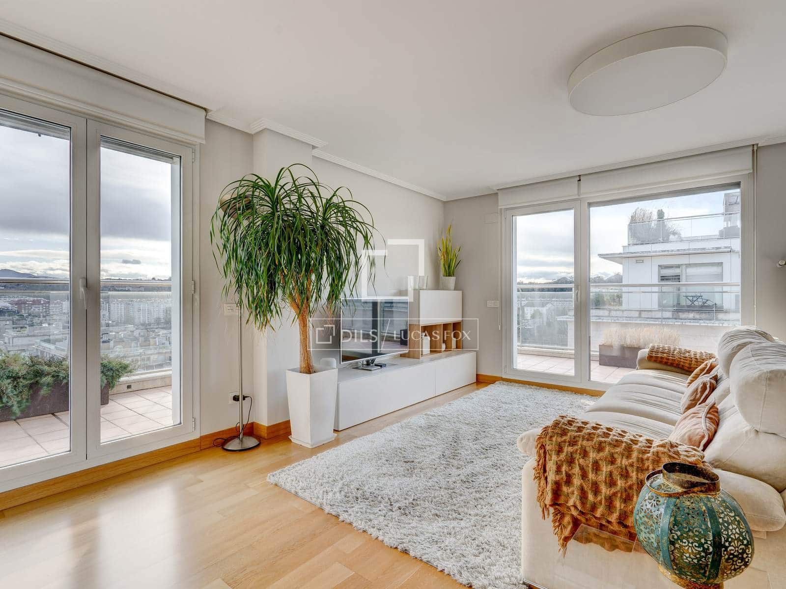 3 soveværelse Lejlighed til salg i Donostia-San Sebastian med swimmingpool garage - € 1.490.000 (Ref: 9559155)