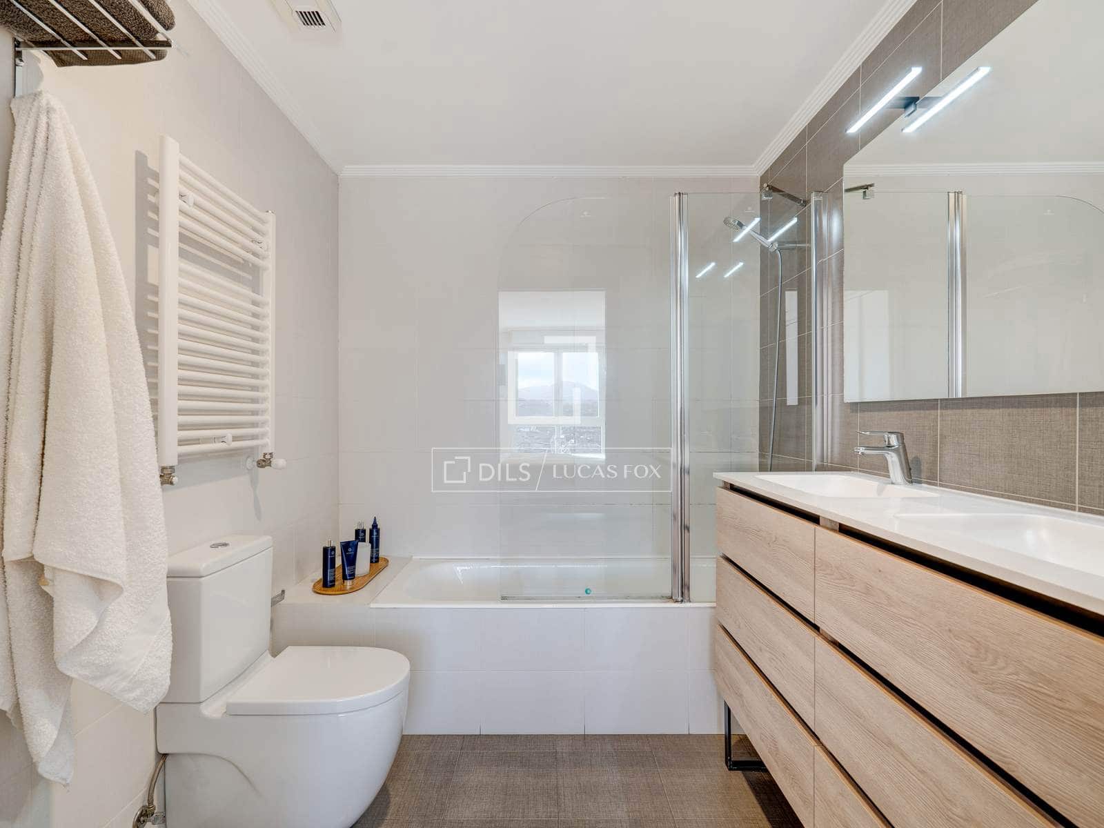 3 soveværelse Lejlighed til salg i Donostia-San Sebastian med swimmingpool garage - € 1.490.000 (Ref: 9559155)