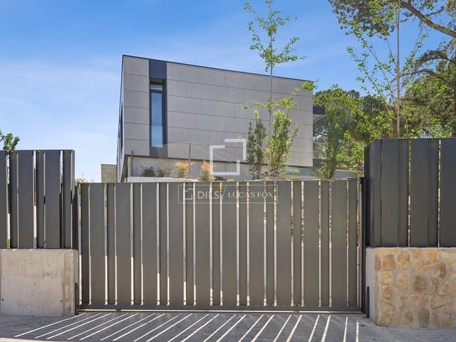 5 chambre Villa/Maison à vendre à Boadilla del Monte avec piscine garage - 4 100 000 € (Ref: 9559455)