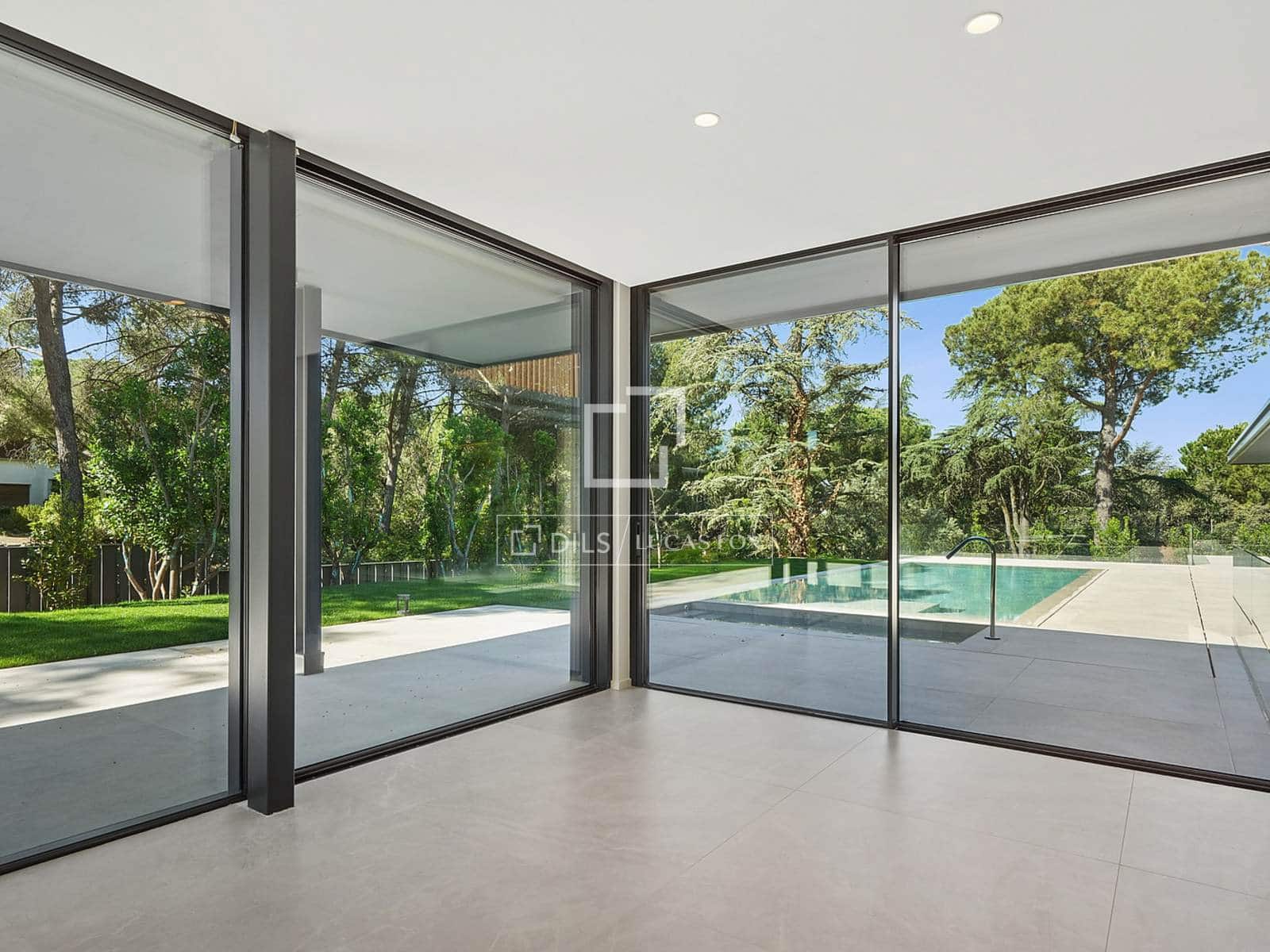 5 quarto Moradia para venda em Boadilla del Monte com piscina garagem - 4 100 000 € (Ref: 9559455)