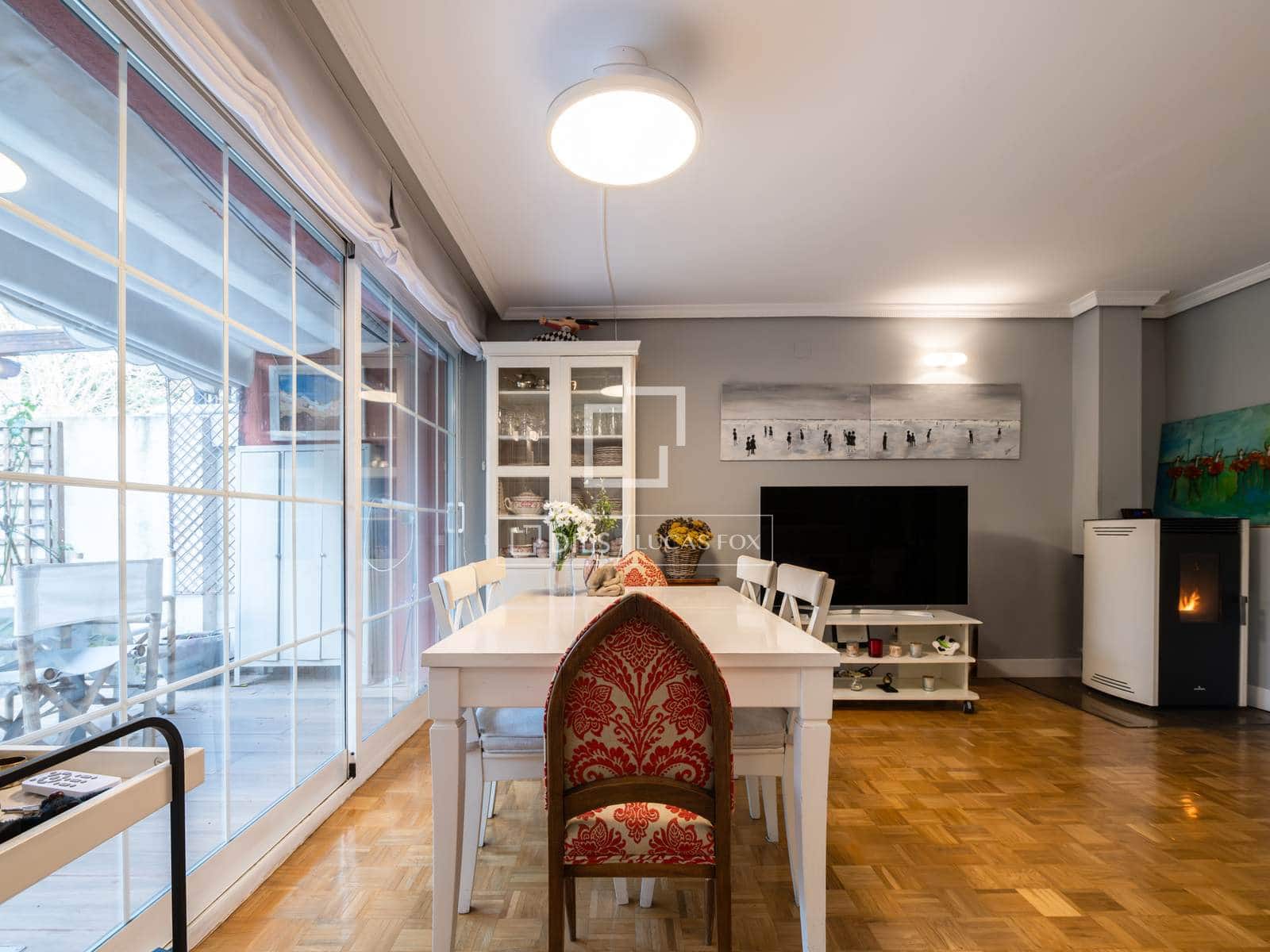 2 soveværelse Villa til salg i Alcobendas med swimmingpool garage - € 1.300.000 (Ref: 9559809)