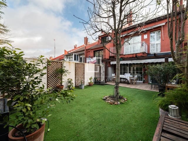 2 soveværelse Villa til salg i Alcobendas med swimmingpool garage - € 1.300.000 (Ref: 9559809)