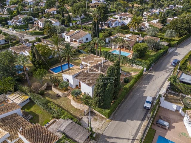 3 soveværelse Villa til salg i Javea / Xàbia med swimmingpool garage - € 860.000 (Ref: 9560682)