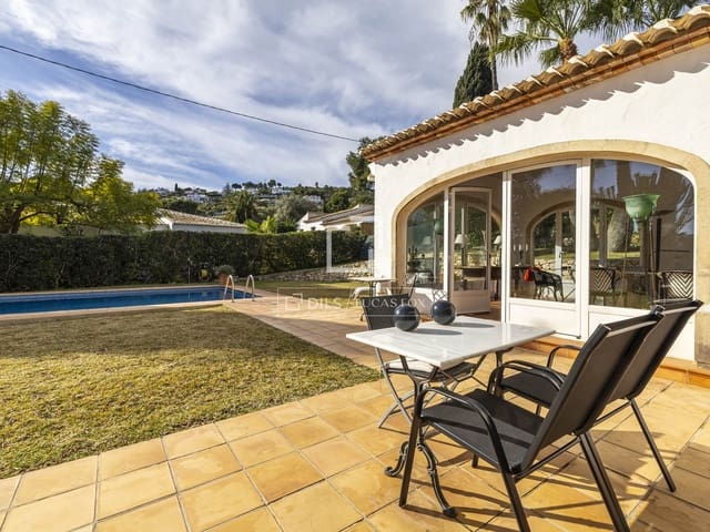 3 soveværelse Villa til salg i Javea / Xàbia med swimmingpool garage - € 860.000 (Ref: 9560682)