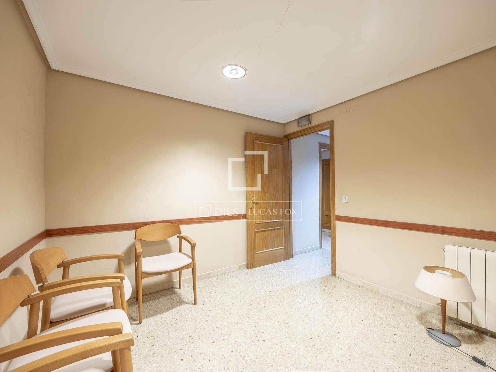 8 Zimmer Büro zu verkaufen in Valencia Stadt mit Garage - 530.000 € (Ref: 9562186)