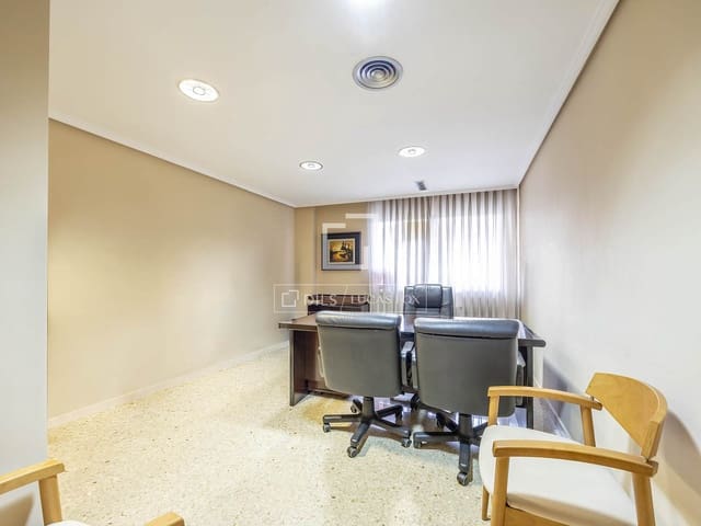 8 Zimmer Büro zu verkaufen in València Stadt mit Garage - 530.000 € (Ref: 9562186)