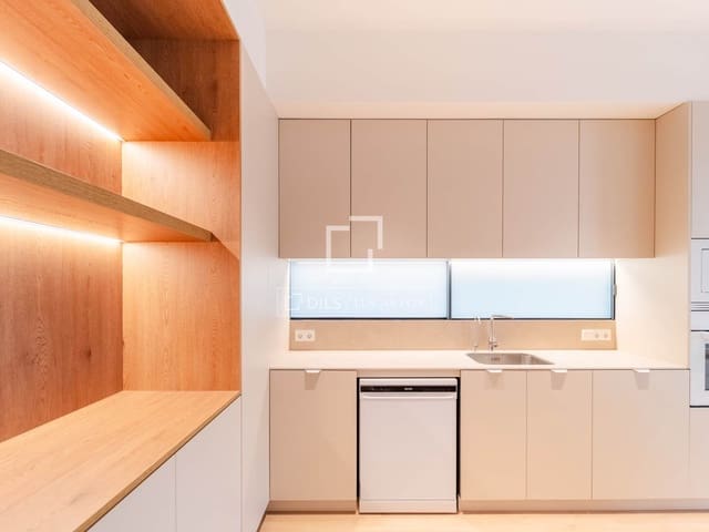 3 soveværelse Lejlighed til salg i Valencia by - € 1.275.000 (Ref: 9562187)