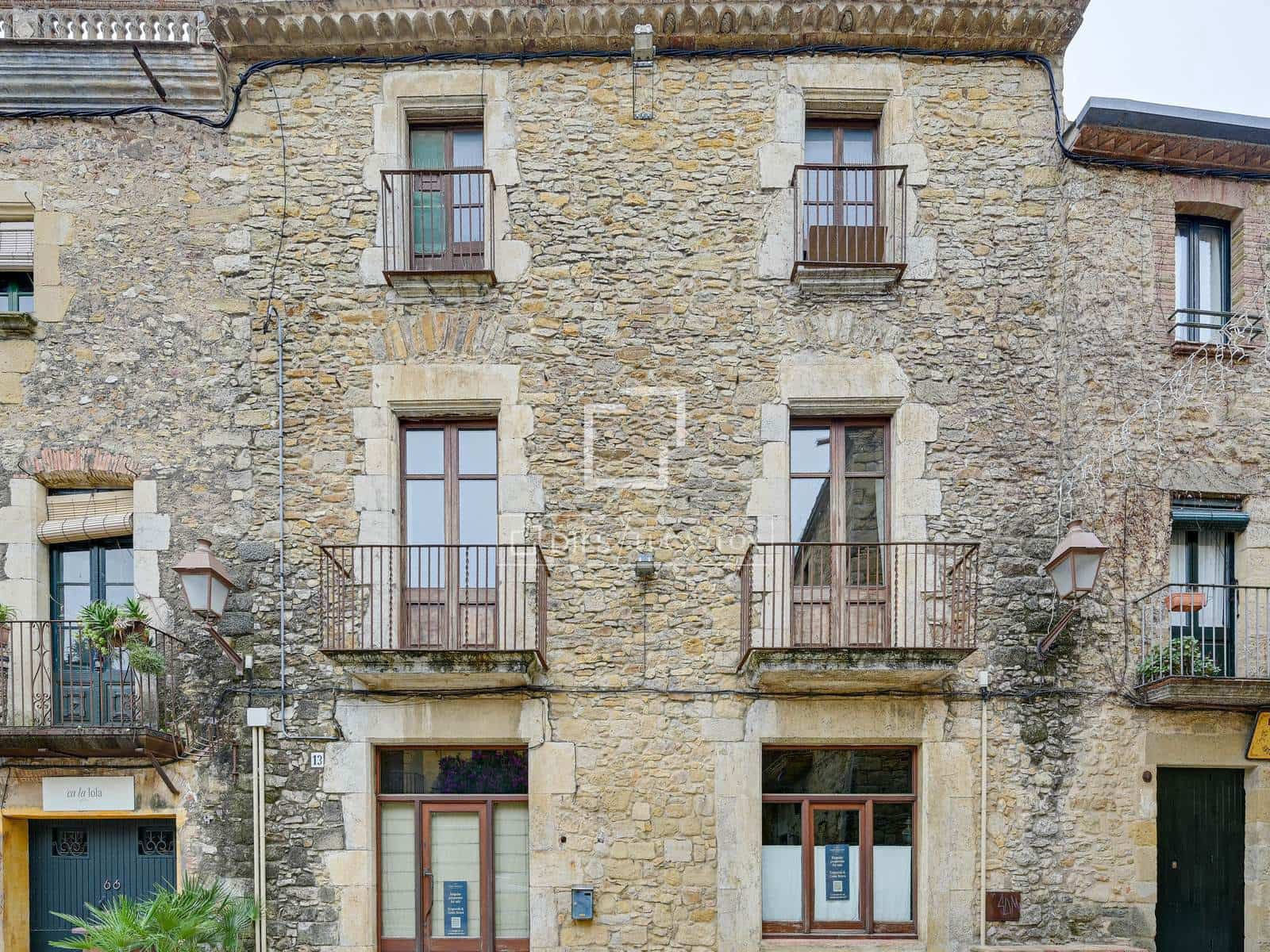 5 bedroom Finca/Country House for sale in Peratallada - € 1,690,000 (Ref: 9562188)