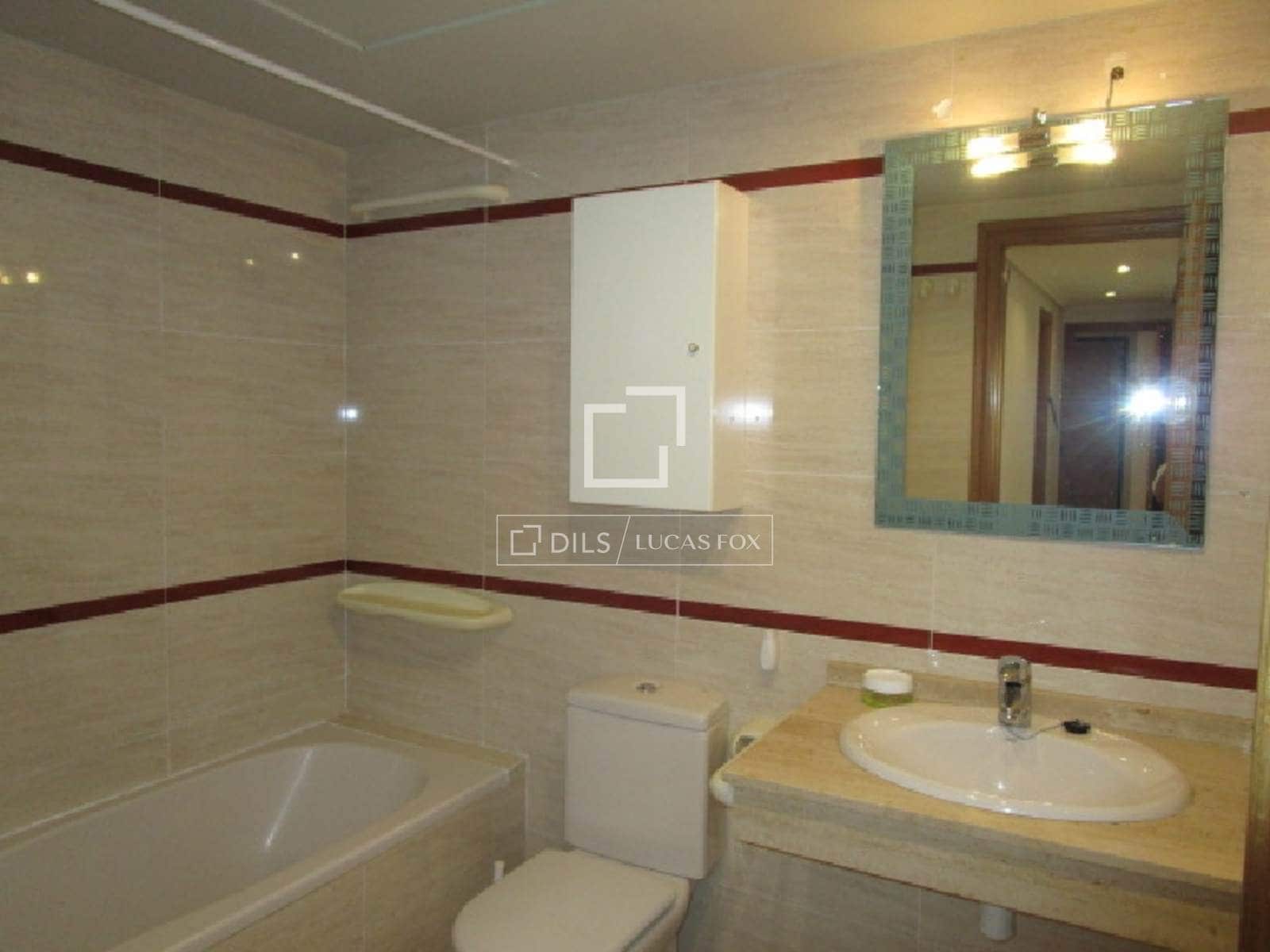 4 sypialnia Apartament do wynajęcia w Miasto Walencja z garażem - 1 800 € (Ref: 9562547)