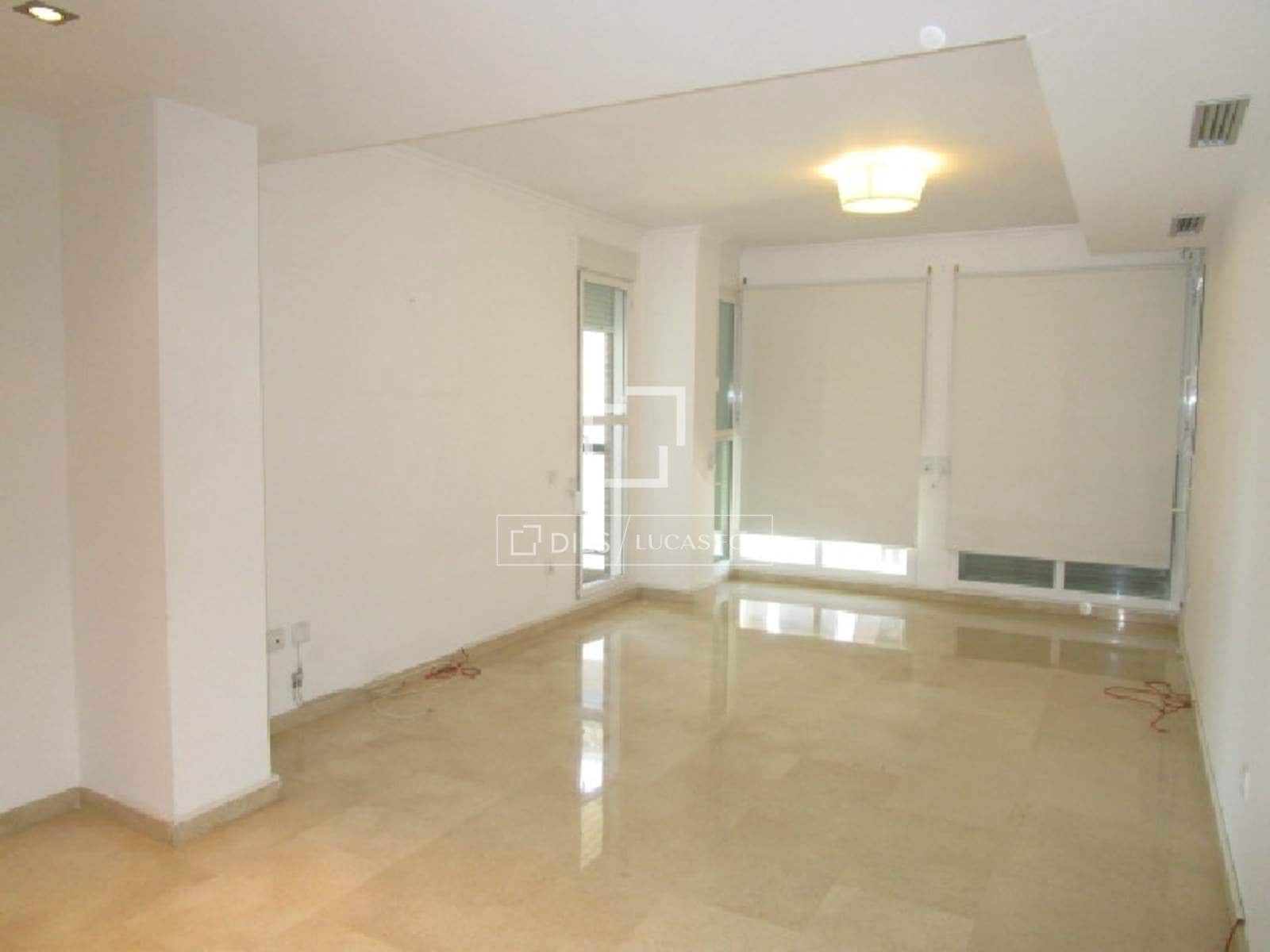 4 sypialnia Apartament do wynajęcia w Miasto Walencja z garażem - 1 800 € (Ref: 9562547)