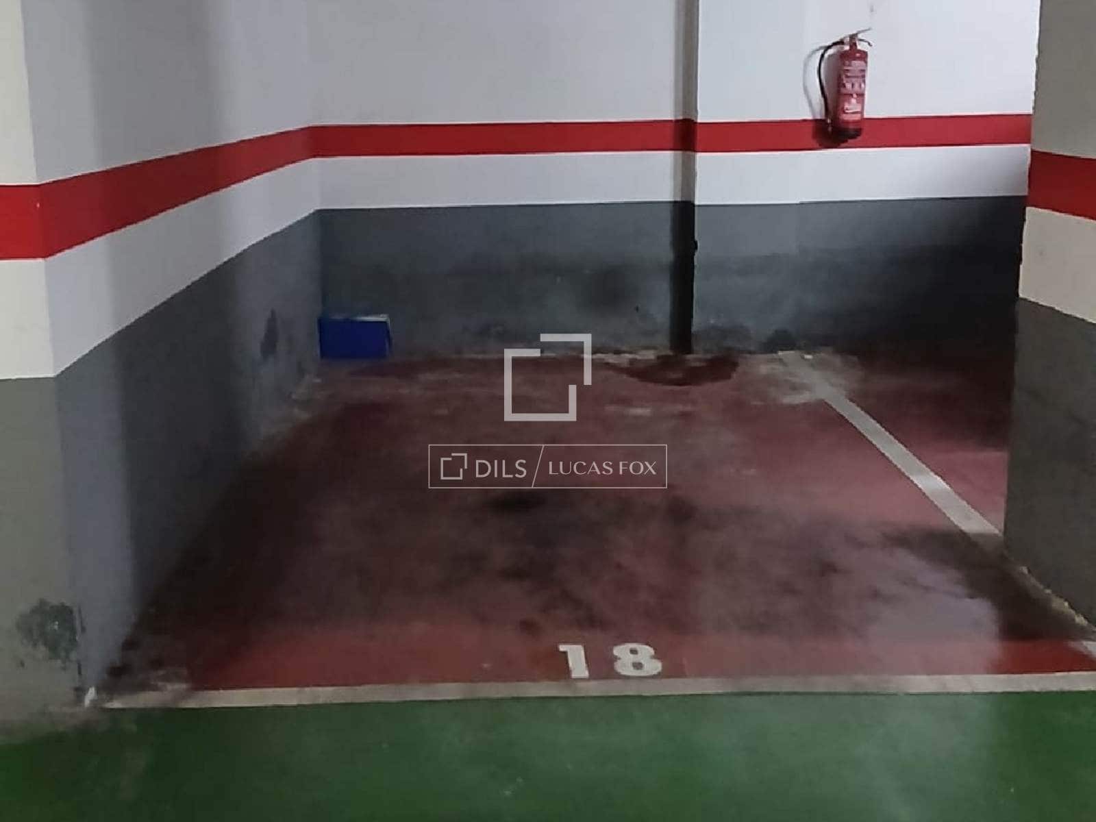 4 sypialnia Apartament do wynajęcia w Miasto Walencja z garażem - 1 800 € (Ref: 9562547)