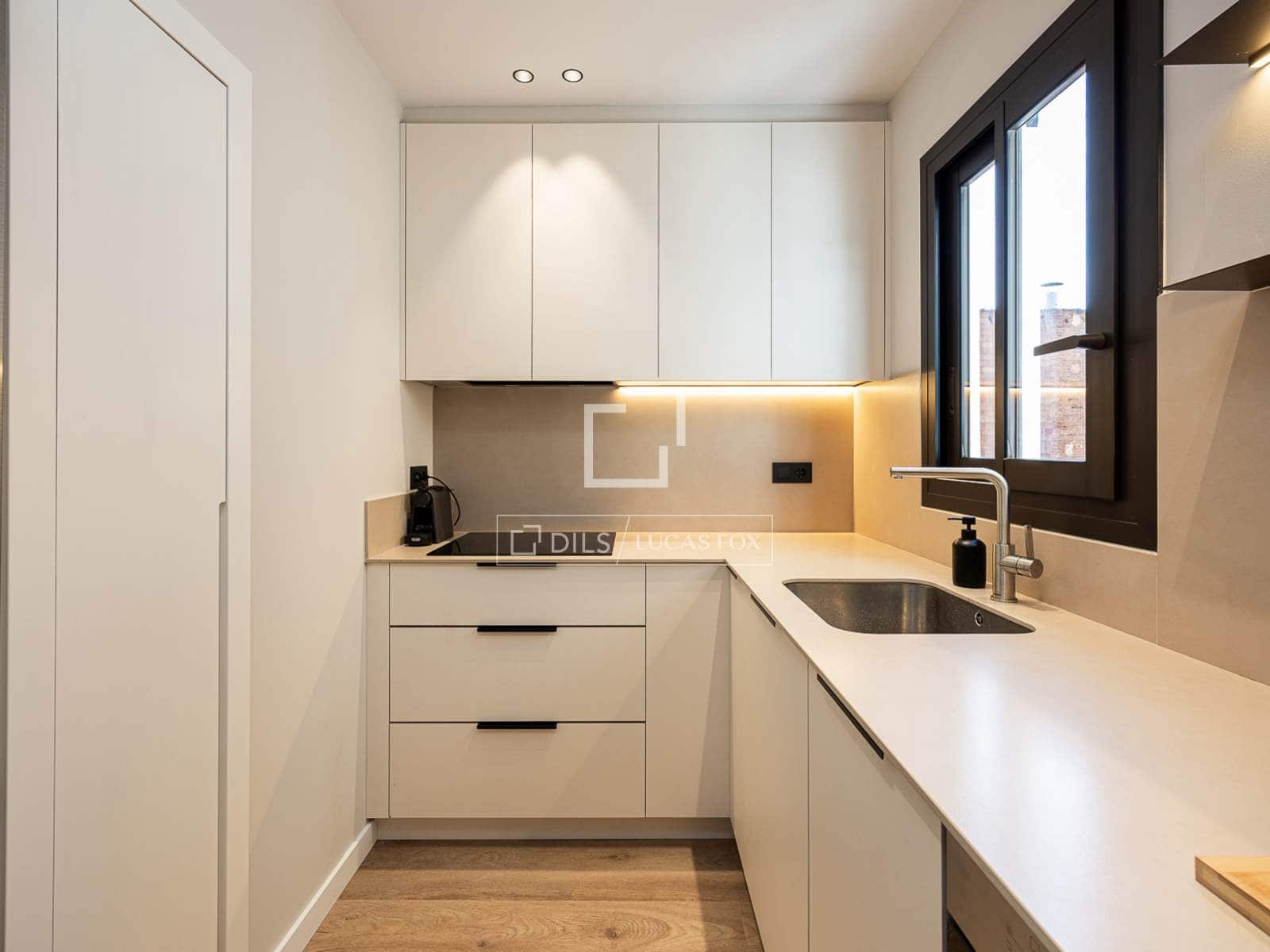 2 bedroom Apartment for rent in Barcelona city - € 3,000 (Ref: 9563705)