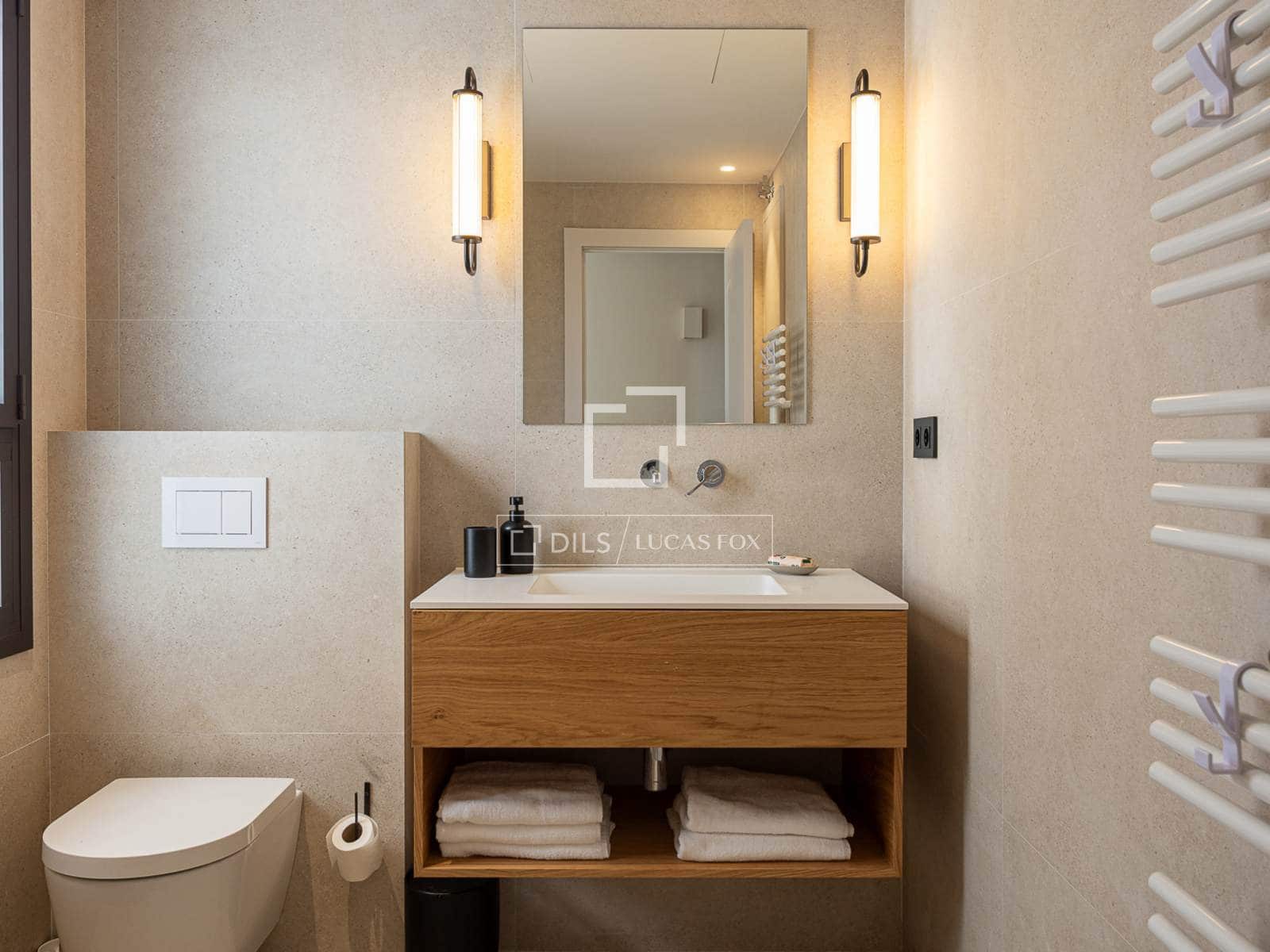 2 bedroom Apartment for rent in Barcelona city - € 3,000 (Ref: 9563705)