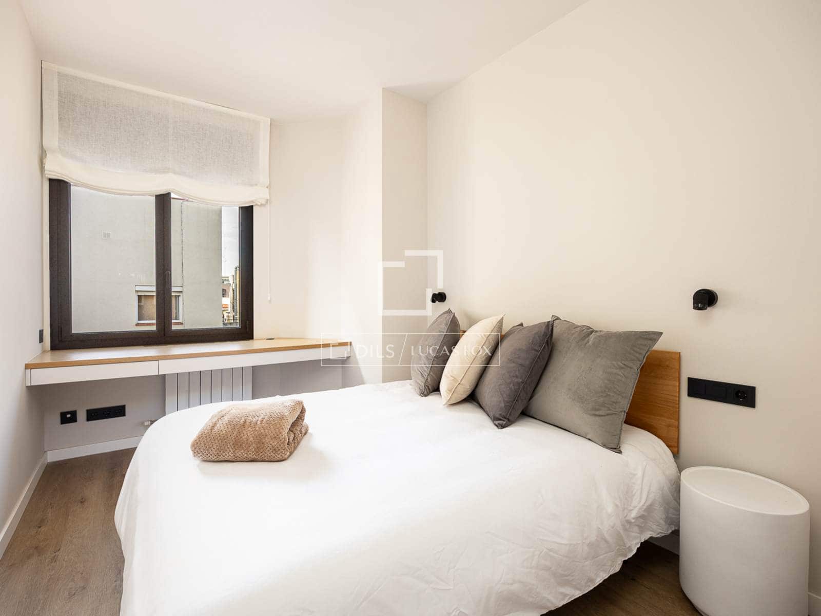 2 bedroom Apartment for rent in Barcelona city - € 3,000 (Ref: 9563705)