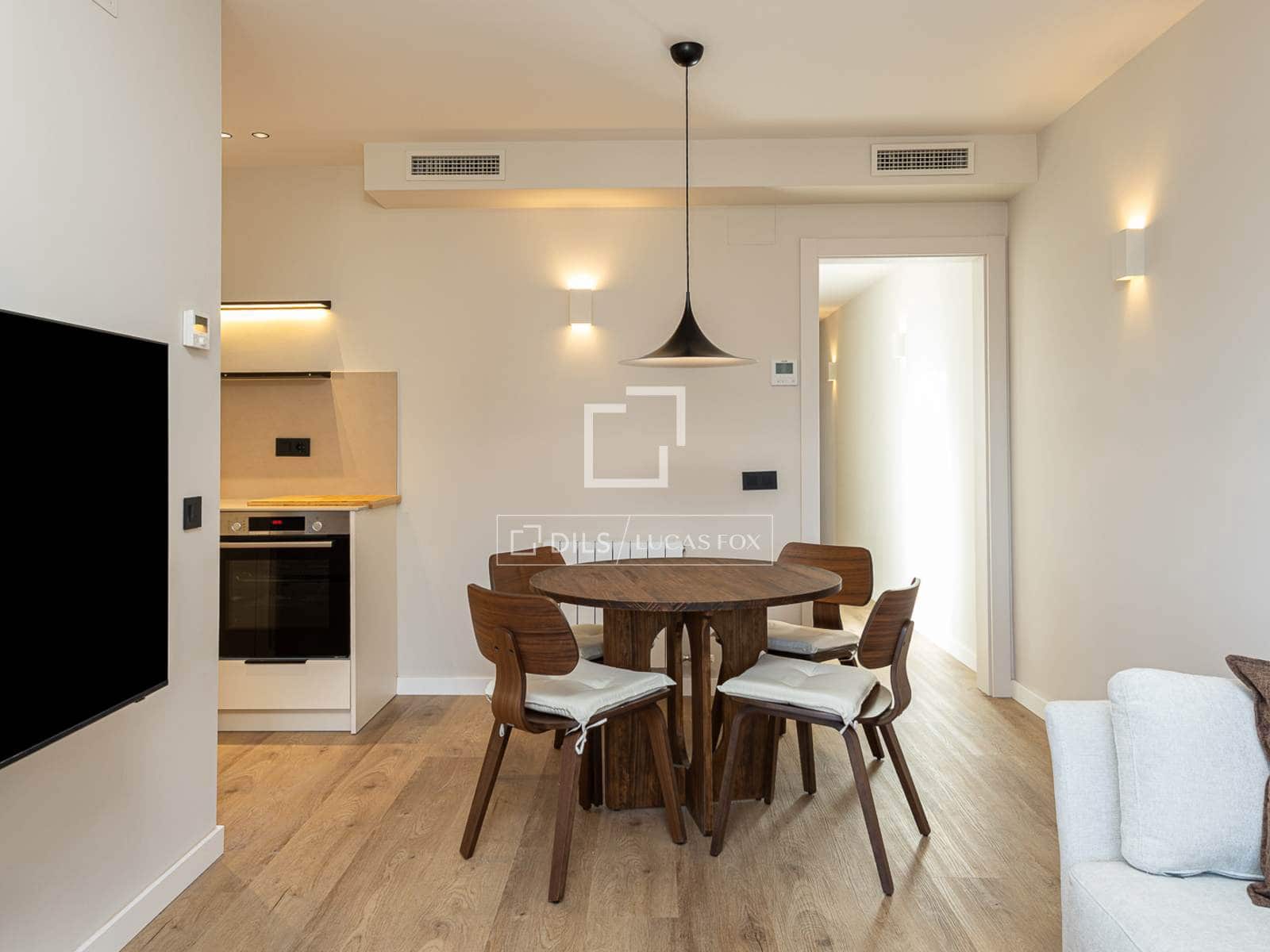 2 bedroom Apartment for rent in Barcelona city - € 3,000 (Ref: 9563705)