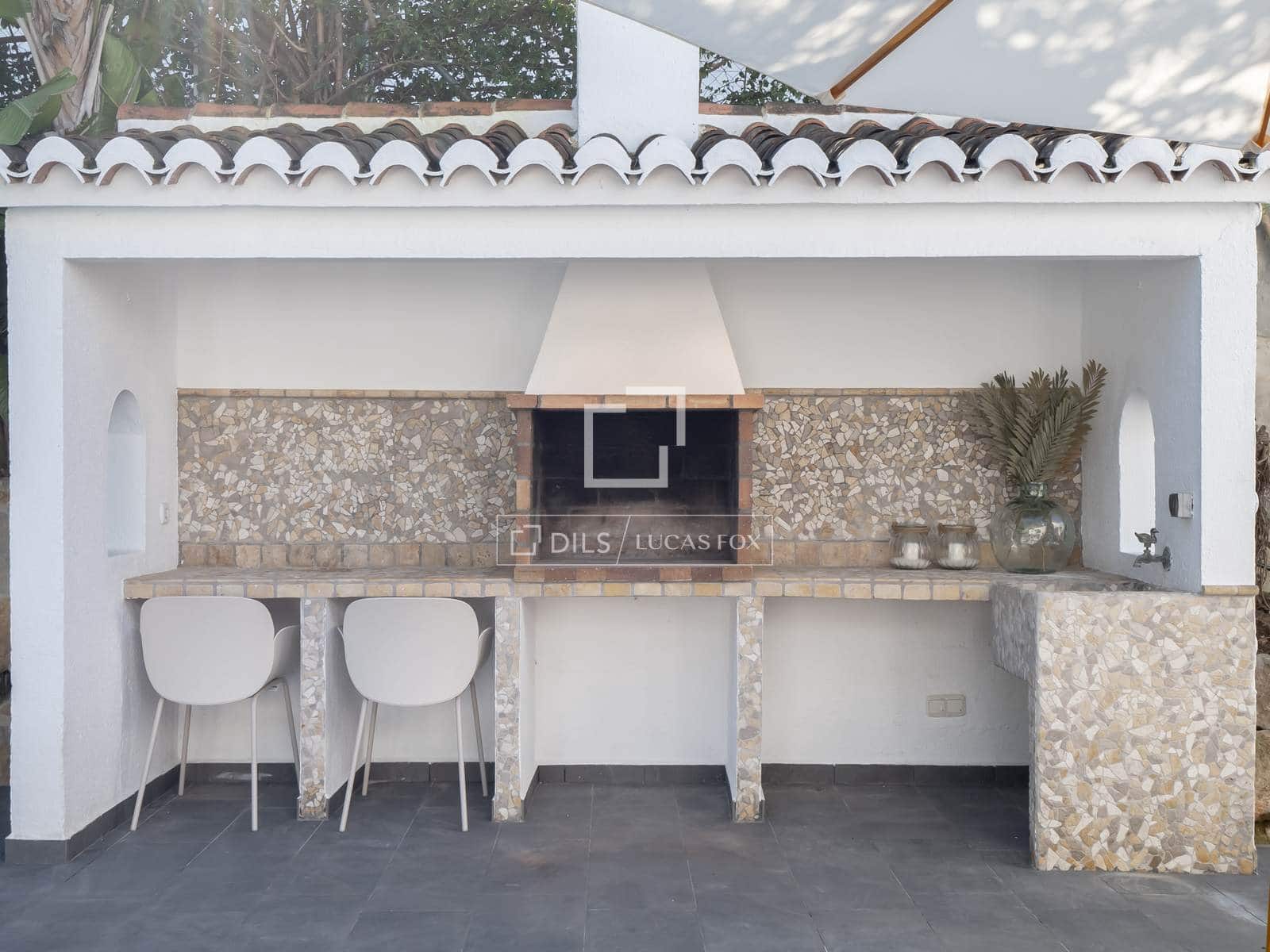 5 soveværelse Villa til salg i Javea / Xabia med swimmingpool garage - € 995.000 (Ref: 9563920)