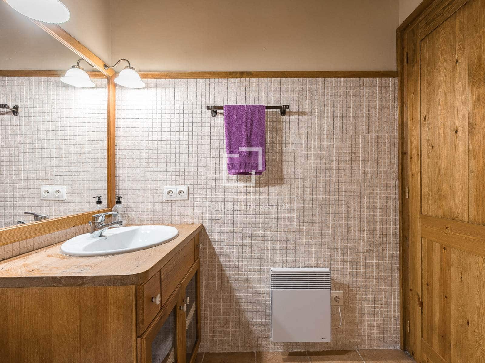 3 slaapkamer Villa te koop in Ger met garage - € 550.000 (Ref: 9564049)