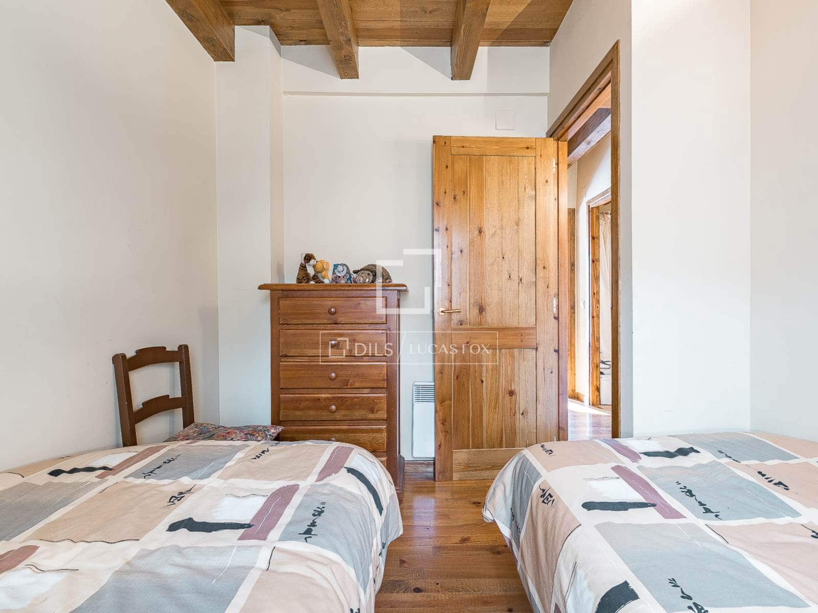 3 slaapkamer Villa te koop in Ger met garage - € 550.000 (Ref: 9564049)