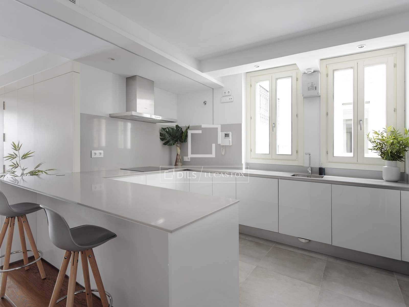 Appartement de 2 chambres à louer à Madrid ville - 3 650 € (Ref: 9565493)